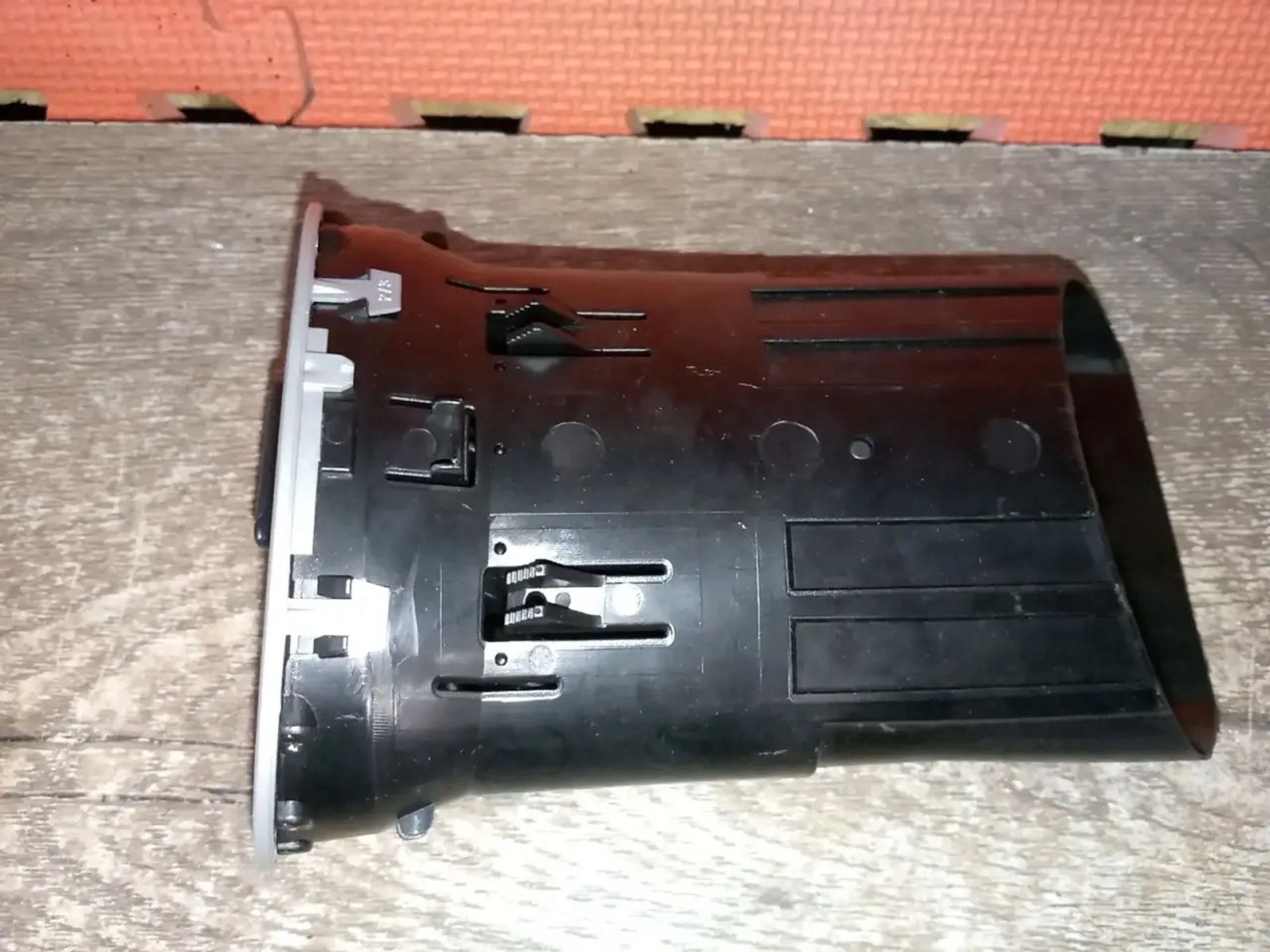 https://ycs.partsauto.market/partsauto-images/thmbs/userImages/a486c87f8955b6e25f9185efee619899/part/654d95d4-2ddf-4659-bda4-0848843975f0_1778603586320.jpg