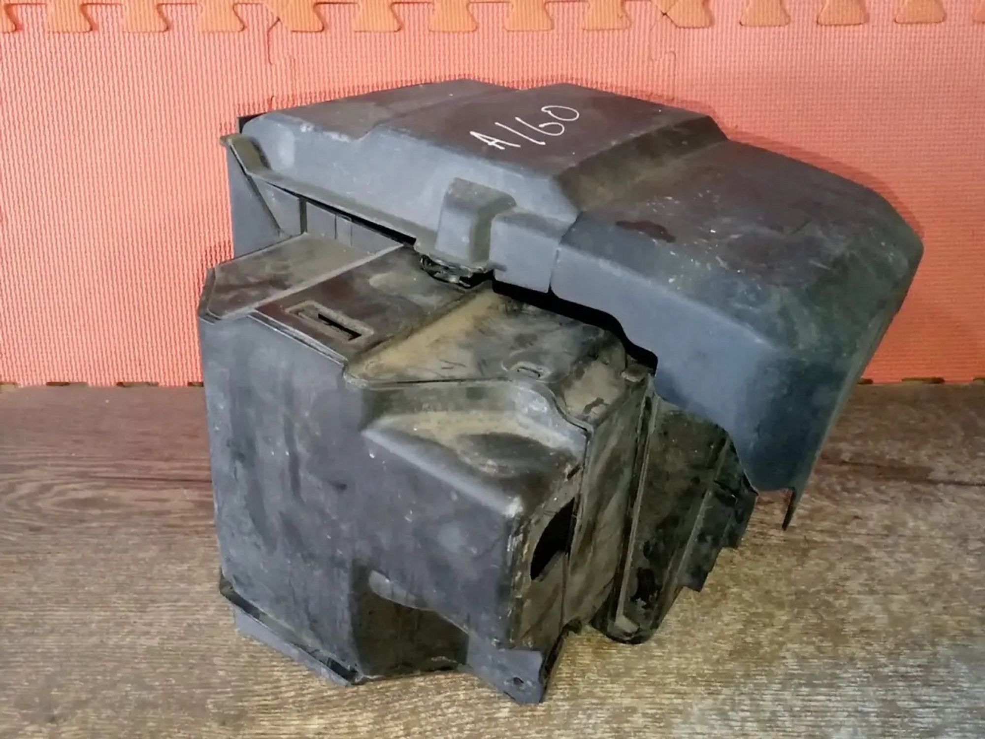 https://ycs.partsauto.market/partsauto-images/thmbs/userImages/a486c87f8955b6e25f9185efee619899/part/6705910d-d03d-4623-a482-2b9774c11702_1779344412723.jpg