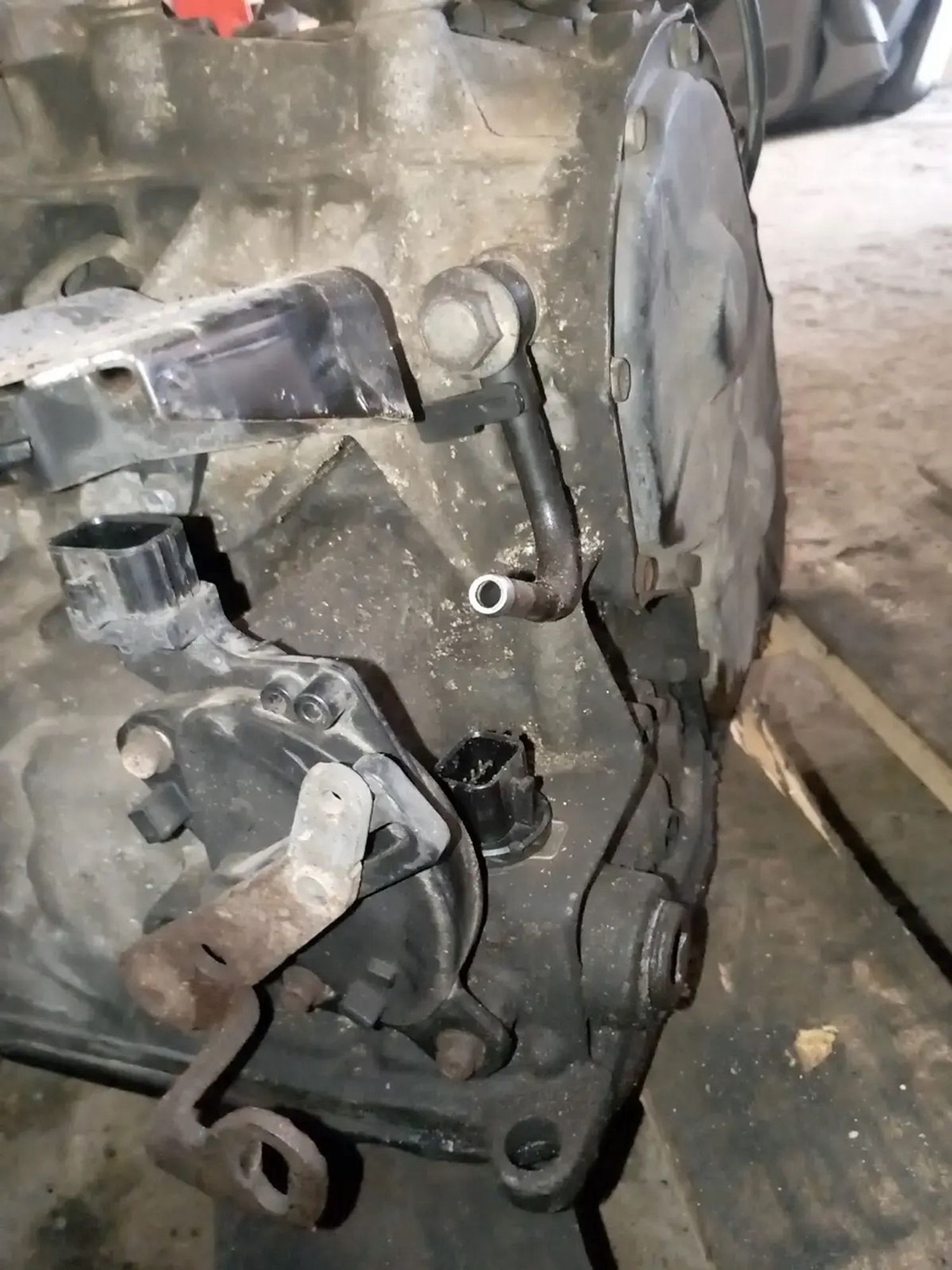https://ycs.partsauto.market/partsauto-images/thmbs/userImages/a486c87f8955b6e25f9185efee619899/part/67312567-18c9-41f6-a8ca-6b6660c0c668_1779786589052.jpg