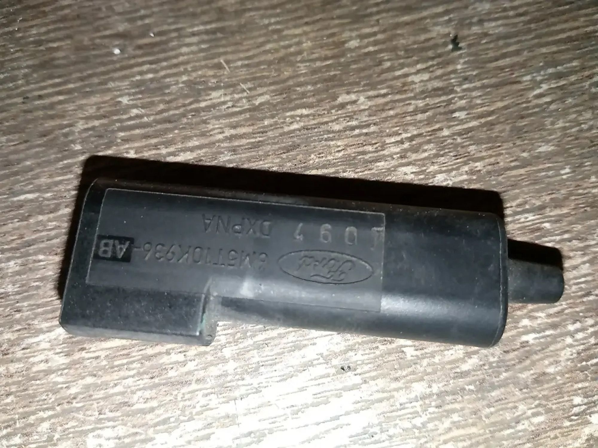 https://ycs.partsauto.market/partsauto-images/thmbs/userImages/a486c87f8955b6e25f9185efee619899/part/67509e5e-0810-41ff-8738-6d53010e272b_1778608405273.jpg