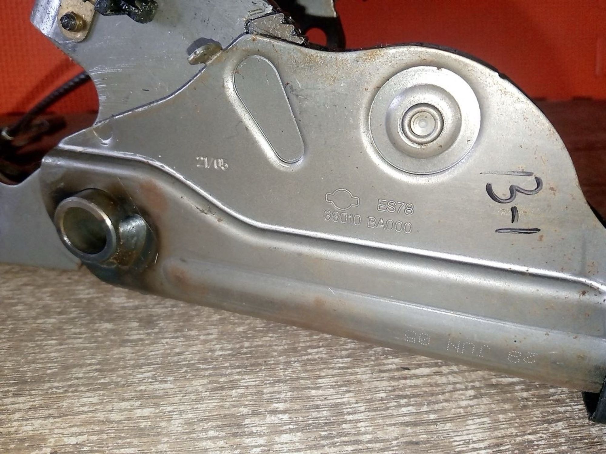 https://ycs.partsauto.market/partsauto-images/thmbs/userImages/a486c87f8955b6e25f9185efee619899/part/676173c4-3e37-4b95-8b68-6eb73cf8e57c_1775855490467.jpg
