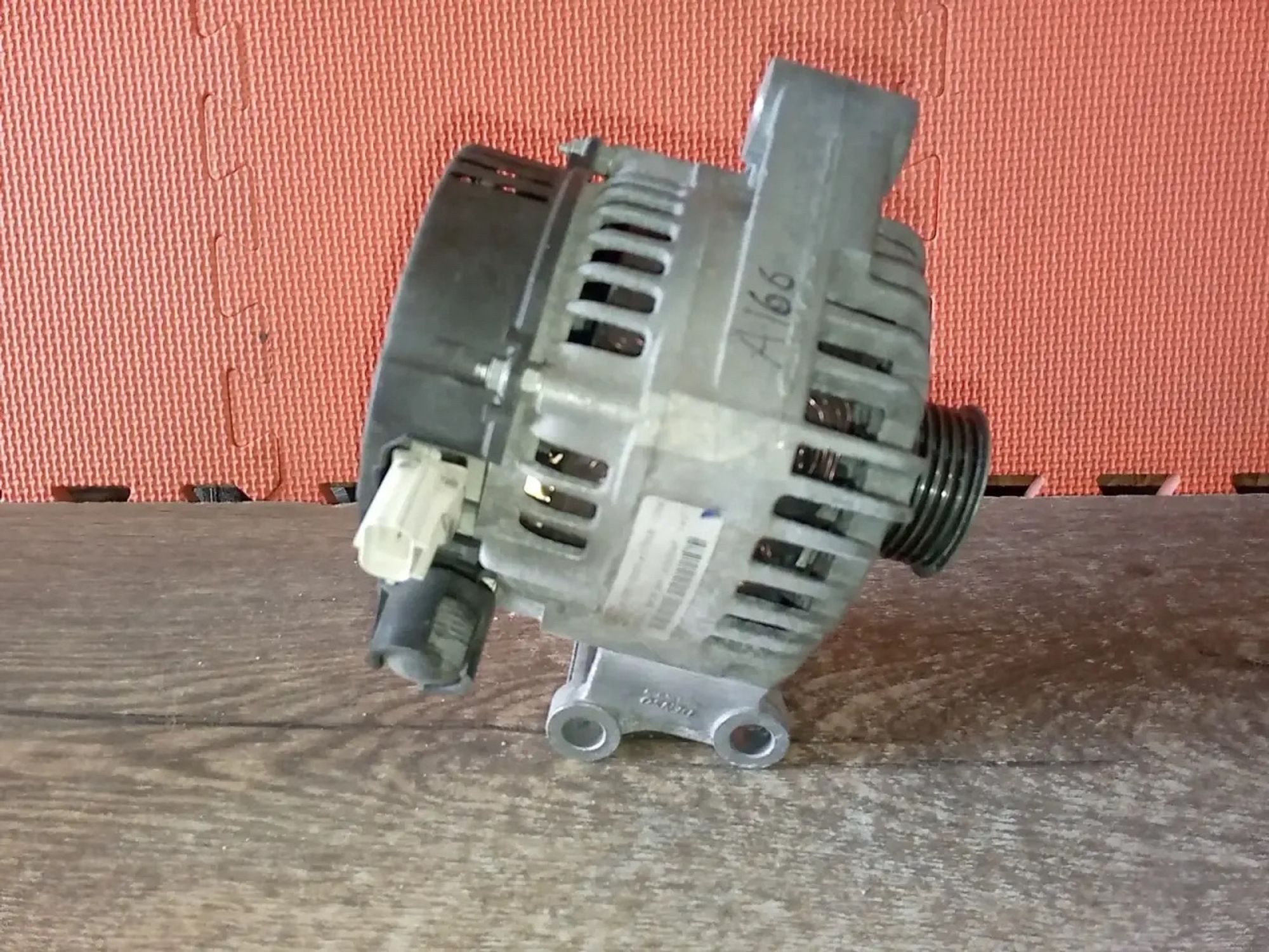 https://ycs.partsauto.market/partsauto-images/thmbs/userImages/a486c87f8955b6e25f9185efee619899/part/678df82e-c47c-4def-acb9-b7f5913ce231_1780044093631.jpg
