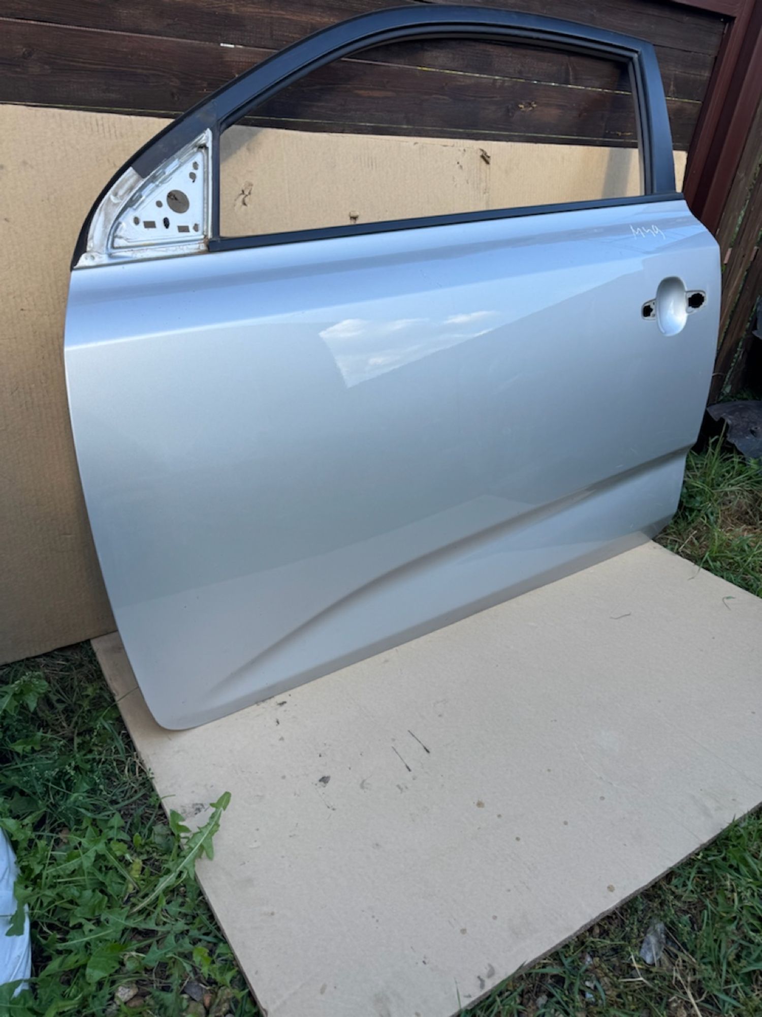 https://ycs.partsauto.market/partsauto-images/thmbs/userImages/a486c87f8955b6e25f9185efee619899/part/67a88b99-0629-4373-a9bc-363f21e4337e_1789376158656.jpg