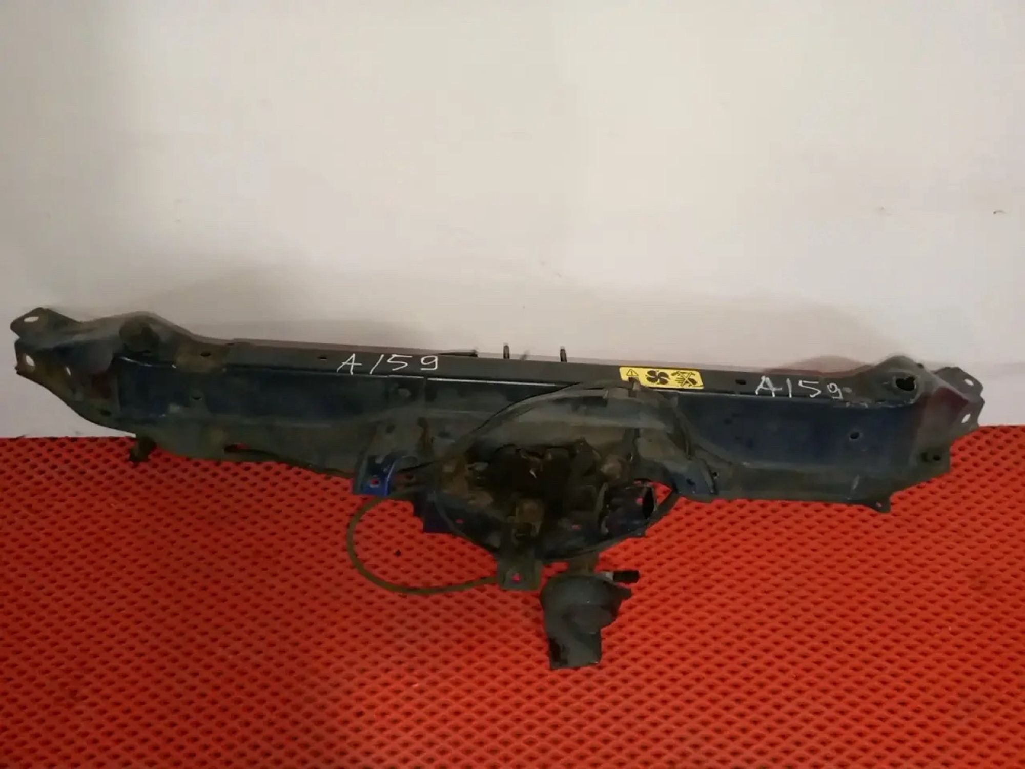 https://ycs.partsauto.market/partsauto-images/thmbs/userImages/a486c87f8955b6e25f9185efee619899/part/67e0cec3-45dd-45c2-b781-e1b57ea441f8_1778608933235.jpg