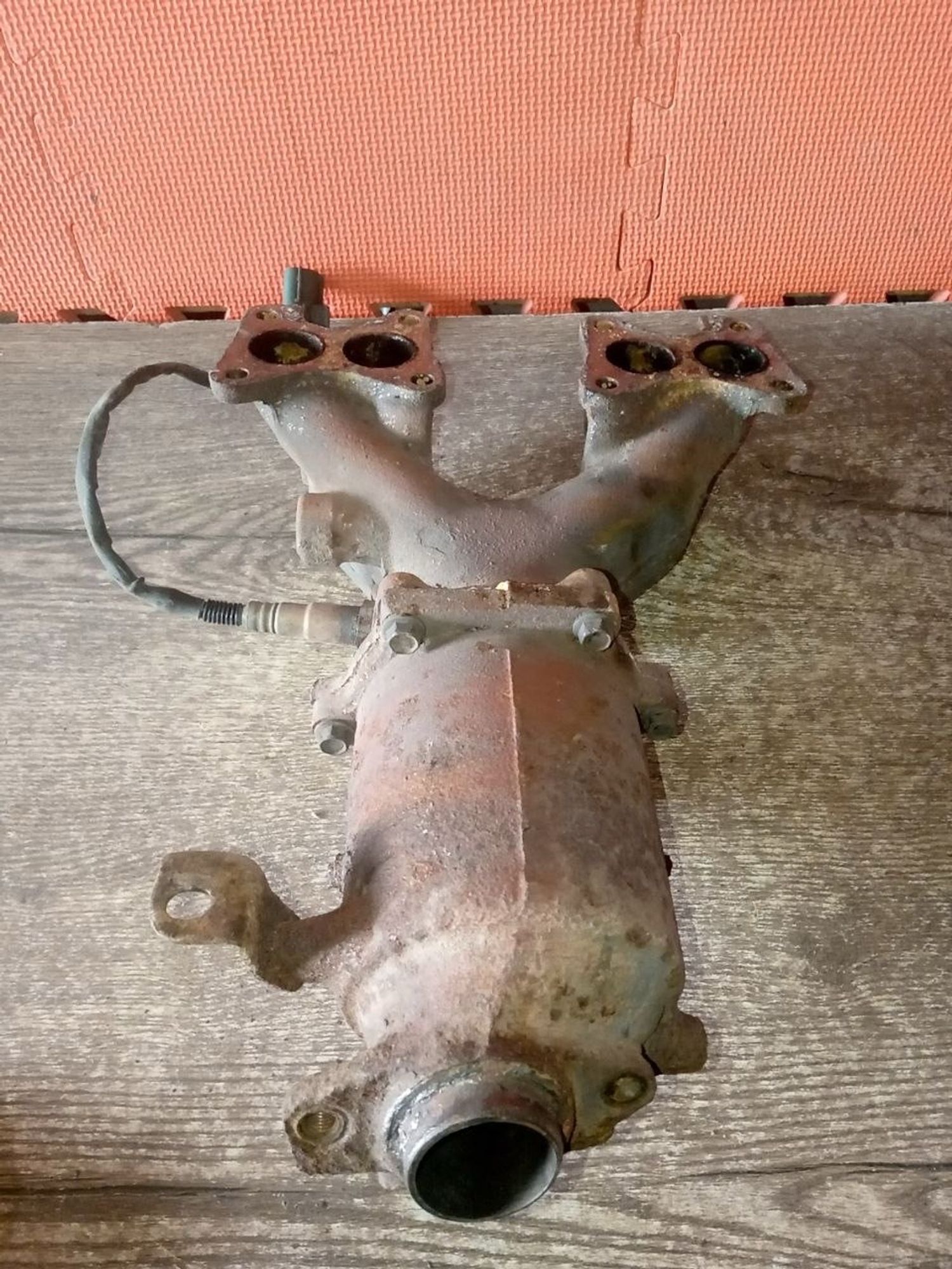 https://ycs.partsauto.market/partsauto-images/thmbs/userImages/a486c87f8955b6e25f9185efee619899/part/6a594a9b-6fdd-4c31-882b-b2a974d761de_1775856437991.jpg