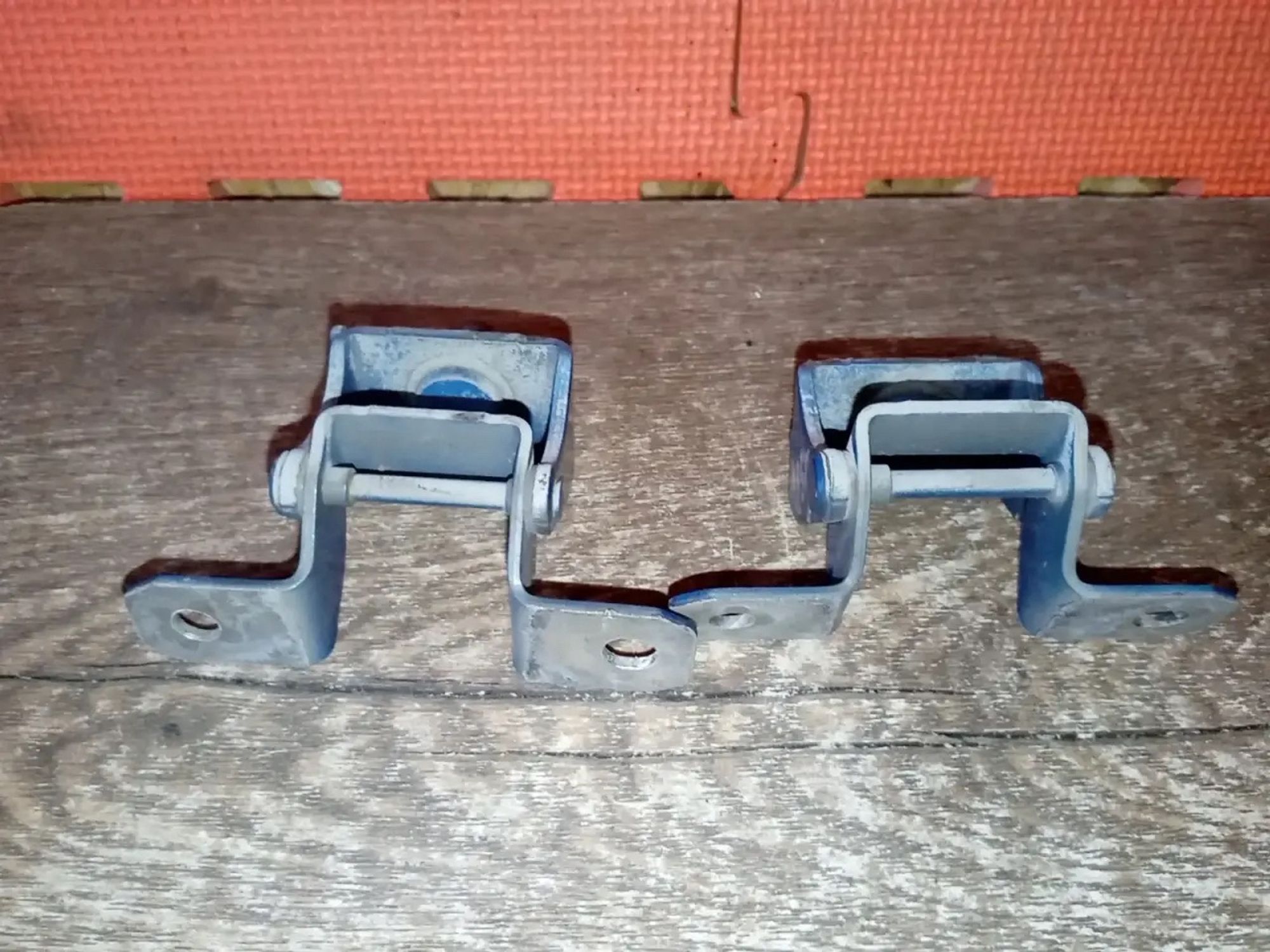 https://ycs.partsauto.market/partsauto-images/thmbs/userImages/a486c87f8955b6e25f9185efee619899/part/6a684e76-9e8e-4df1-aaca-e5693a9f2f45_1778609978704.jpg