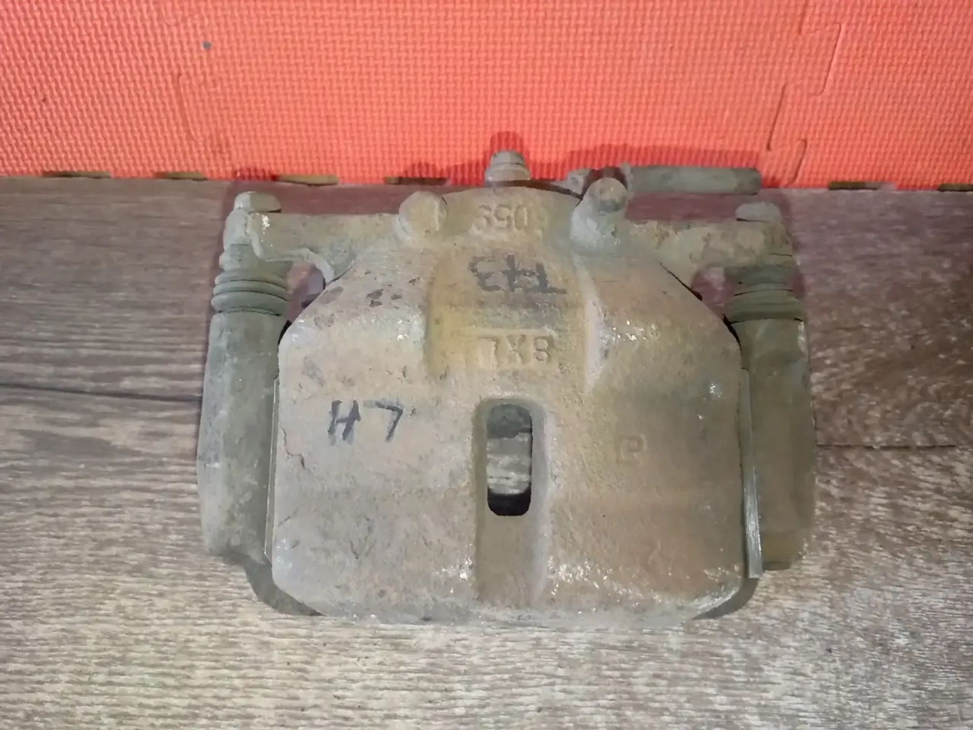 https://ycs.partsauto.market/partsauto-images/thmbs/userImages/a486c87f8955b6e25f9185efee619899/part/6ab94f7a-7488-4265-a59c-01dba4ae4bb8_1786645302828.jpg