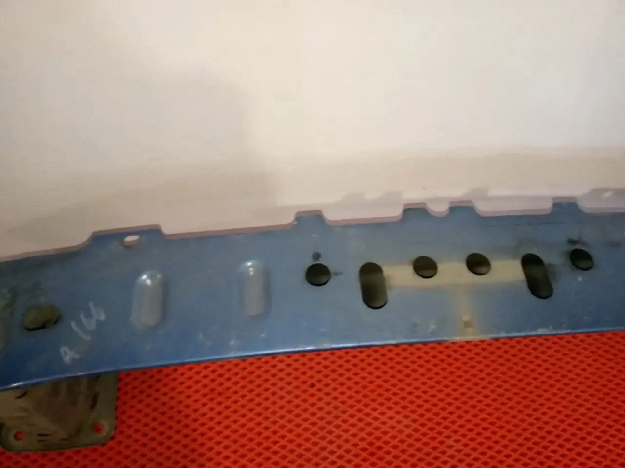 https://ycs.partsauto.market/partsauto-images/thmbs/userImages/a486c87f8955b6e25f9185efee619899/part/6b089dd8-777e-4ef0-9f8f-09ecea00d549_1778603372128.jpg