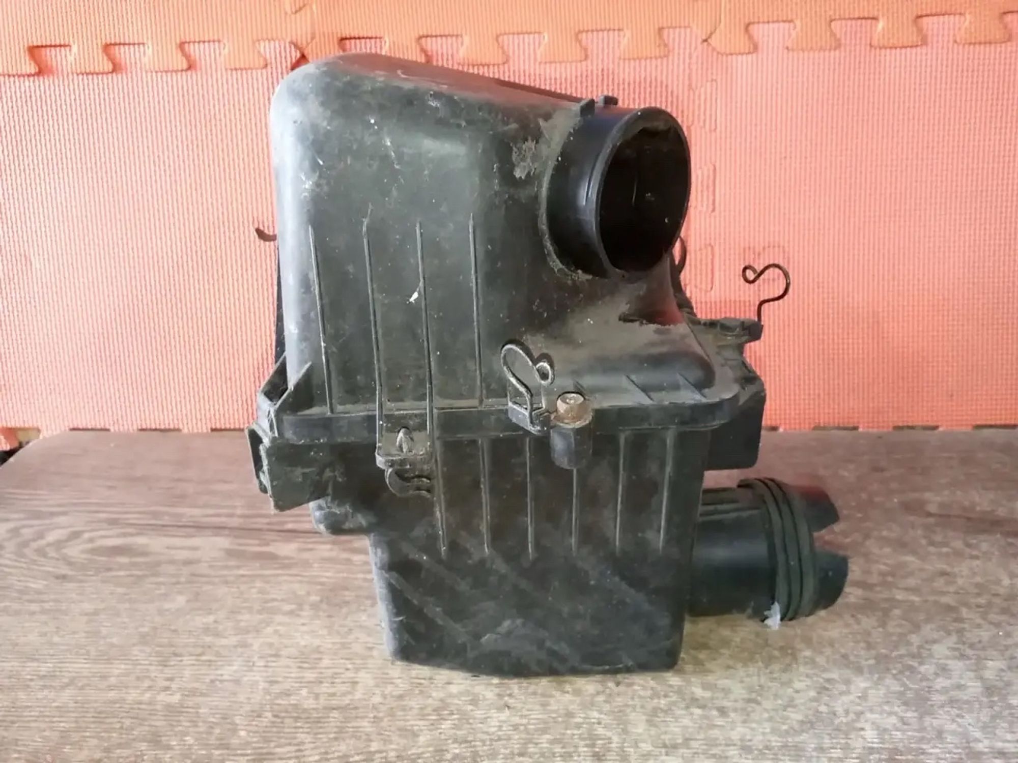 https://ycs.partsauto.market/partsauto-images/thmbs/userImages/a486c87f8955b6e25f9185efee619899/part/6ba49440-efa6-4614-9243-ad87b0cdc2a1_1786651659651.jpg