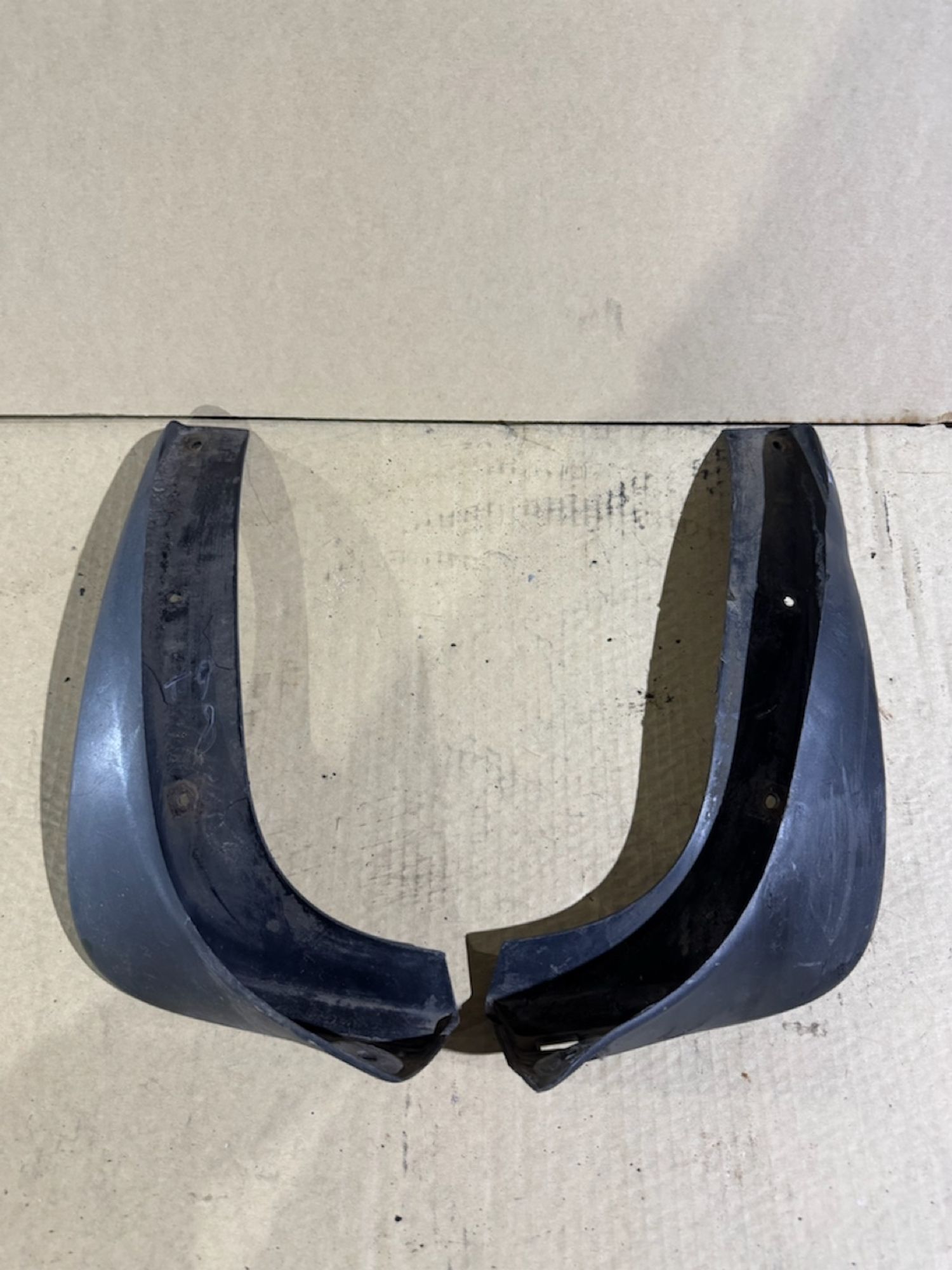 https://ycs.partsauto.market/partsauto-images/thmbs/userImages/a486c87f8955b6e25f9185efee619899/part/6d90e264-eeb0-4685-990e-248f13f8d7ce_1786655553436.jpg