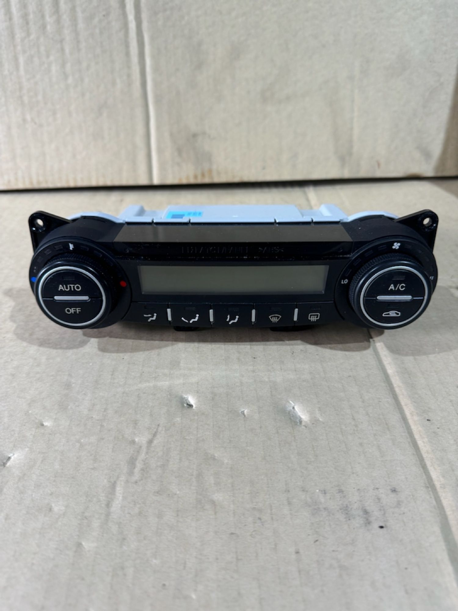 https://ycs.partsauto.market/partsauto-images/thmbs/userImages/a486c87f8955b6e25f9185efee619899/part/6fd47b9a-b66f-4462-a16b-0afdf5e84ca1_1780044105076.jpg