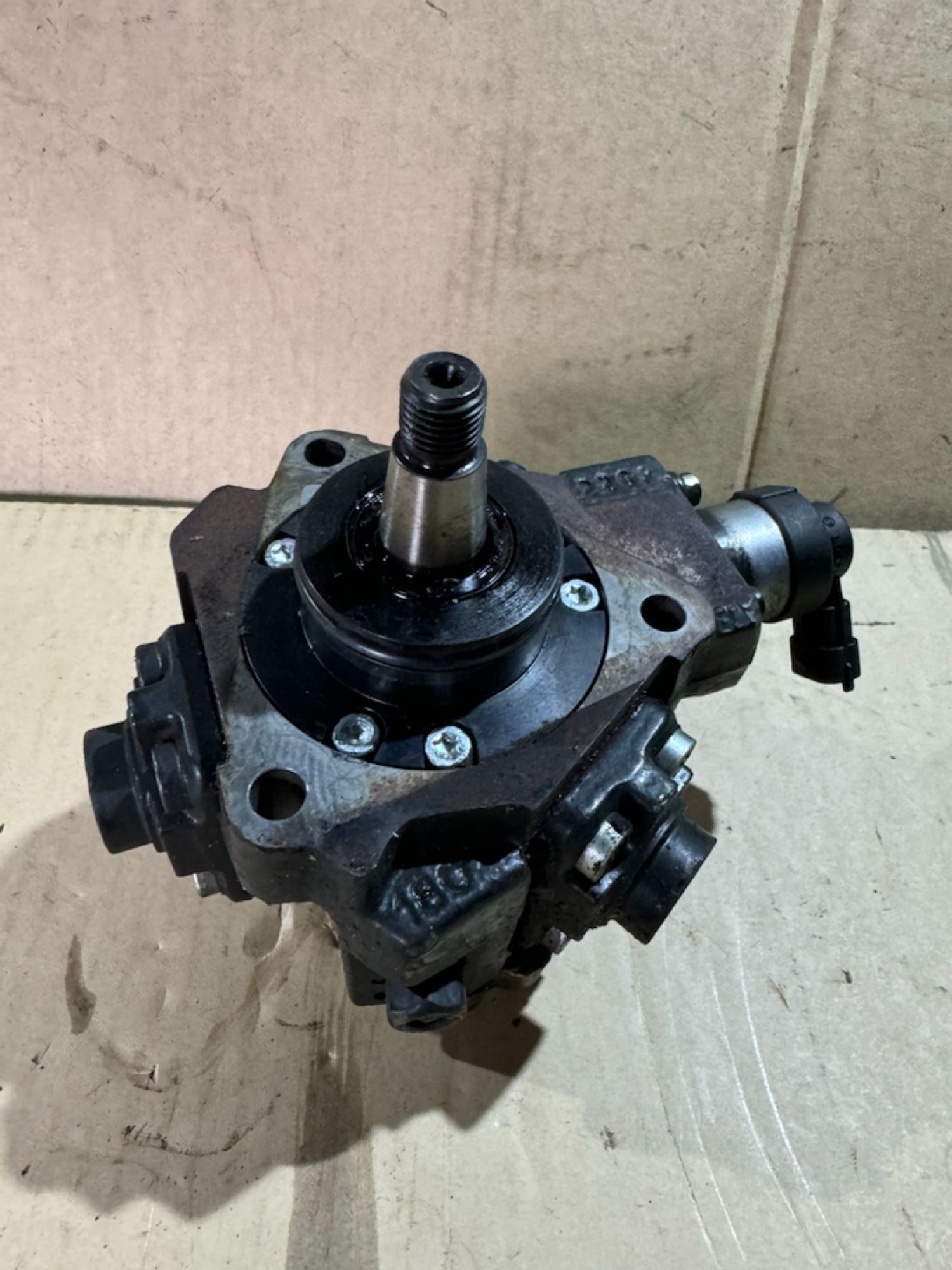 https://ycs.partsauto.market/partsauto-images/thmbs/userImages/a486c87f8955b6e25f9185efee619899/part/70c8b736-9f7b-4922-b479-dbbb8d14ee55_1776857703638.jpg