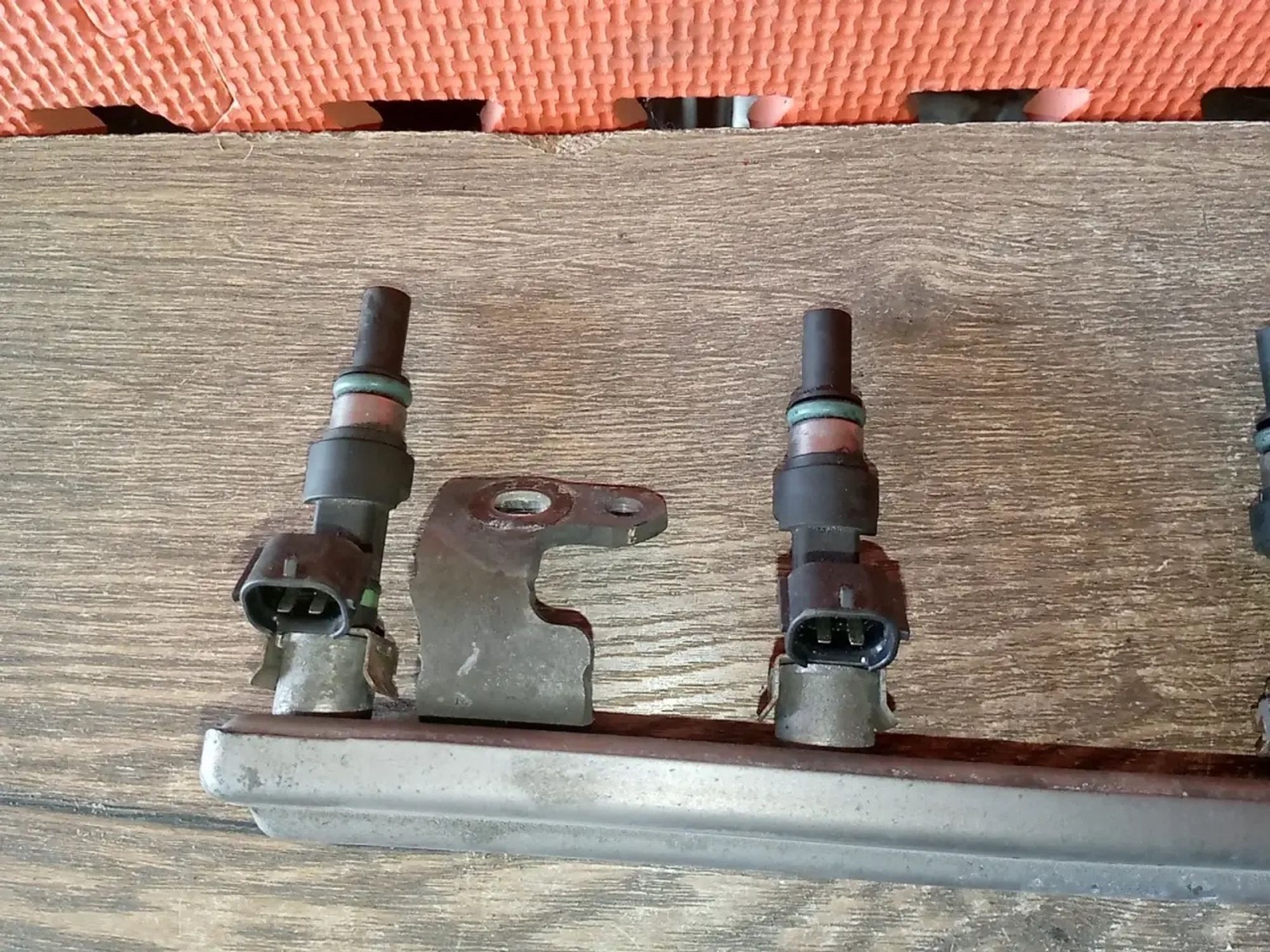 https://ycs.partsauto.market/partsauto-images/thmbs/userImages/a486c87f8955b6e25f9185efee619899/part/713e09a7-6107-4081-8f9e-8062fa524bd3_1779786770333.jpg