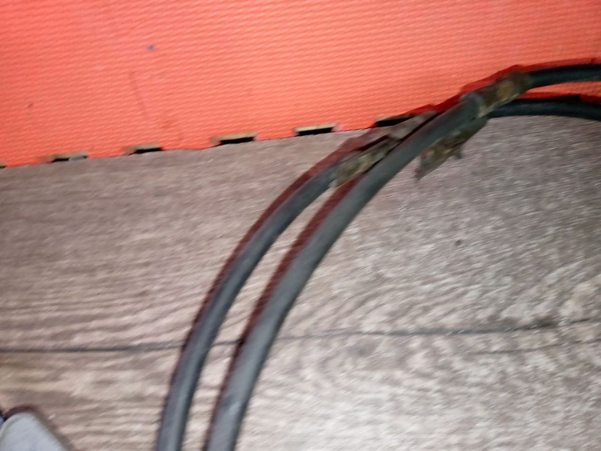https://ycs.partsauto.market/partsauto-images/thmbs/userImages/a486c87f8955b6e25f9185efee619899/part/7190a575-181e-4f46-a517-dac97af3460f_1775856155892.jpg