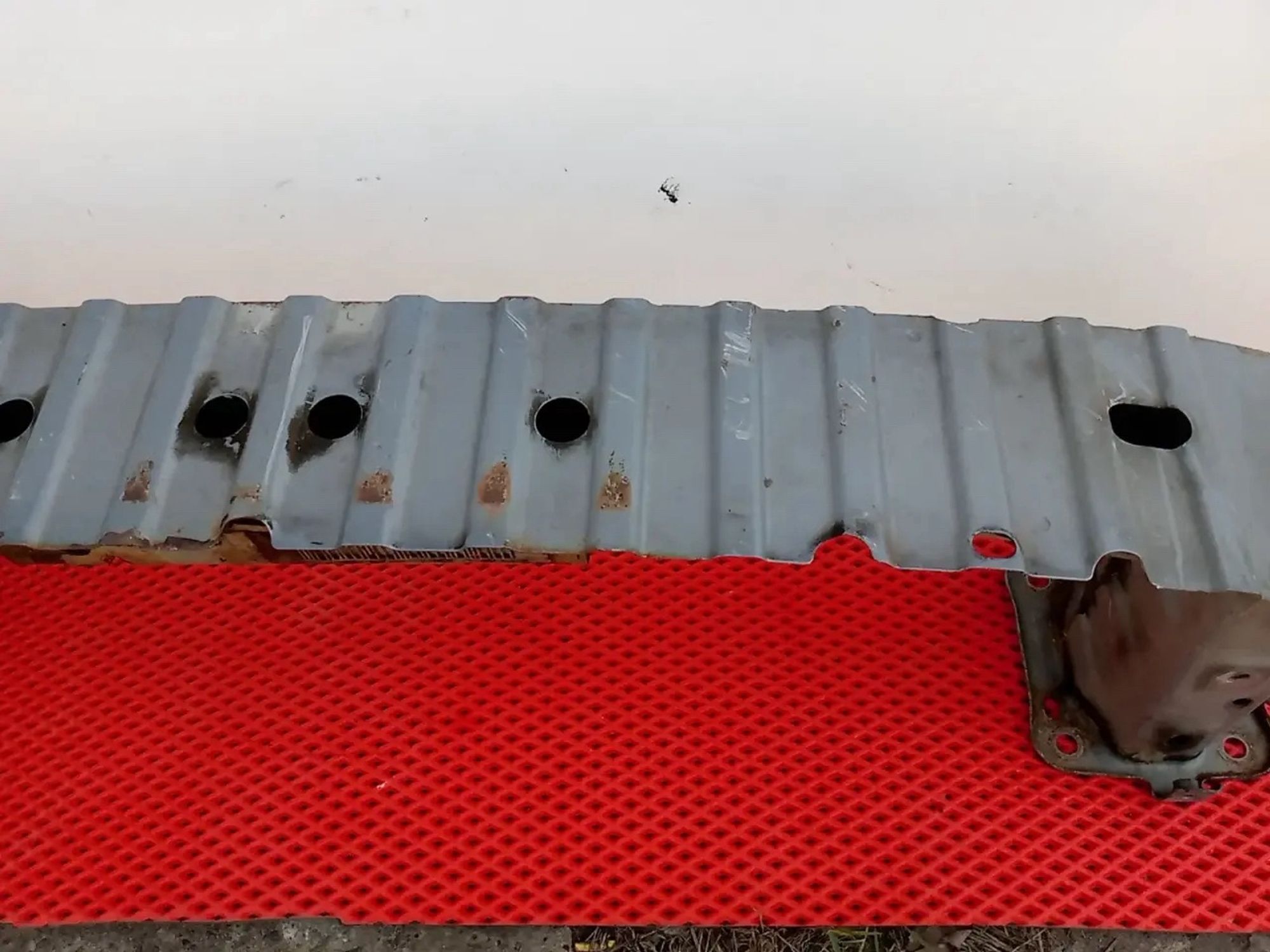 https://ycs.partsauto.market/partsauto-images/thmbs/userImages/a486c87f8955b6e25f9185efee619899/part/71960bc6-463e-430e-8cca-d114d2c568db_1778190131906.jpg