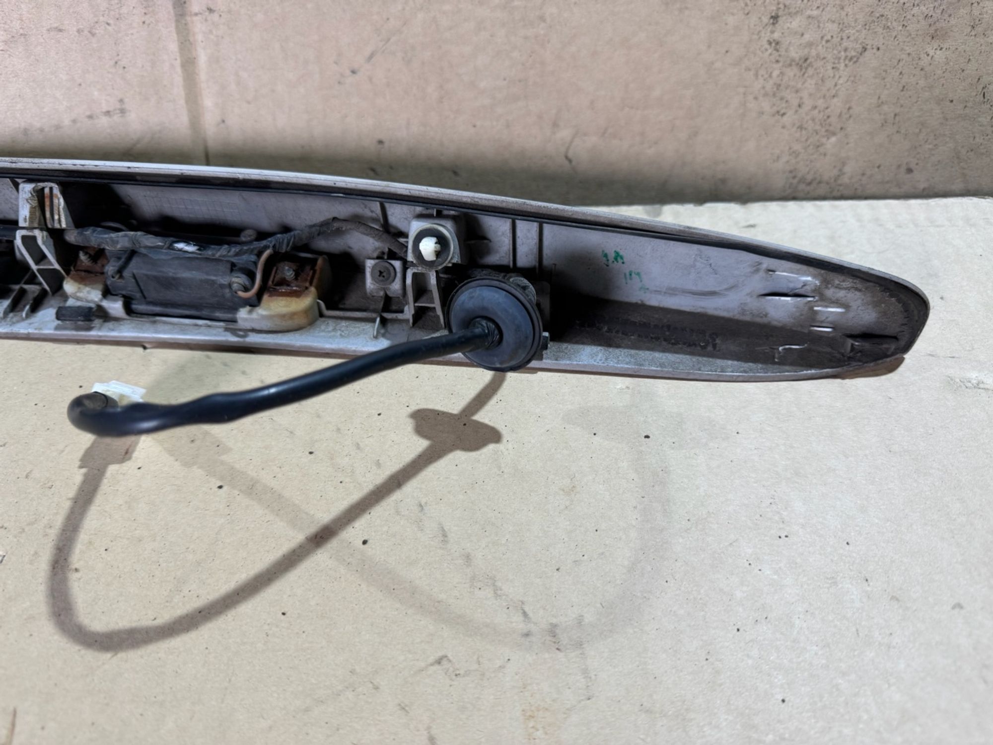 https://ycs.partsauto.market/partsauto-images/thmbs/userImages/a486c87f8955b6e25f9185efee619899/part/71b9a9a9-5dad-4c29-82b2-447e5a698d7a_1776857694779.jpg