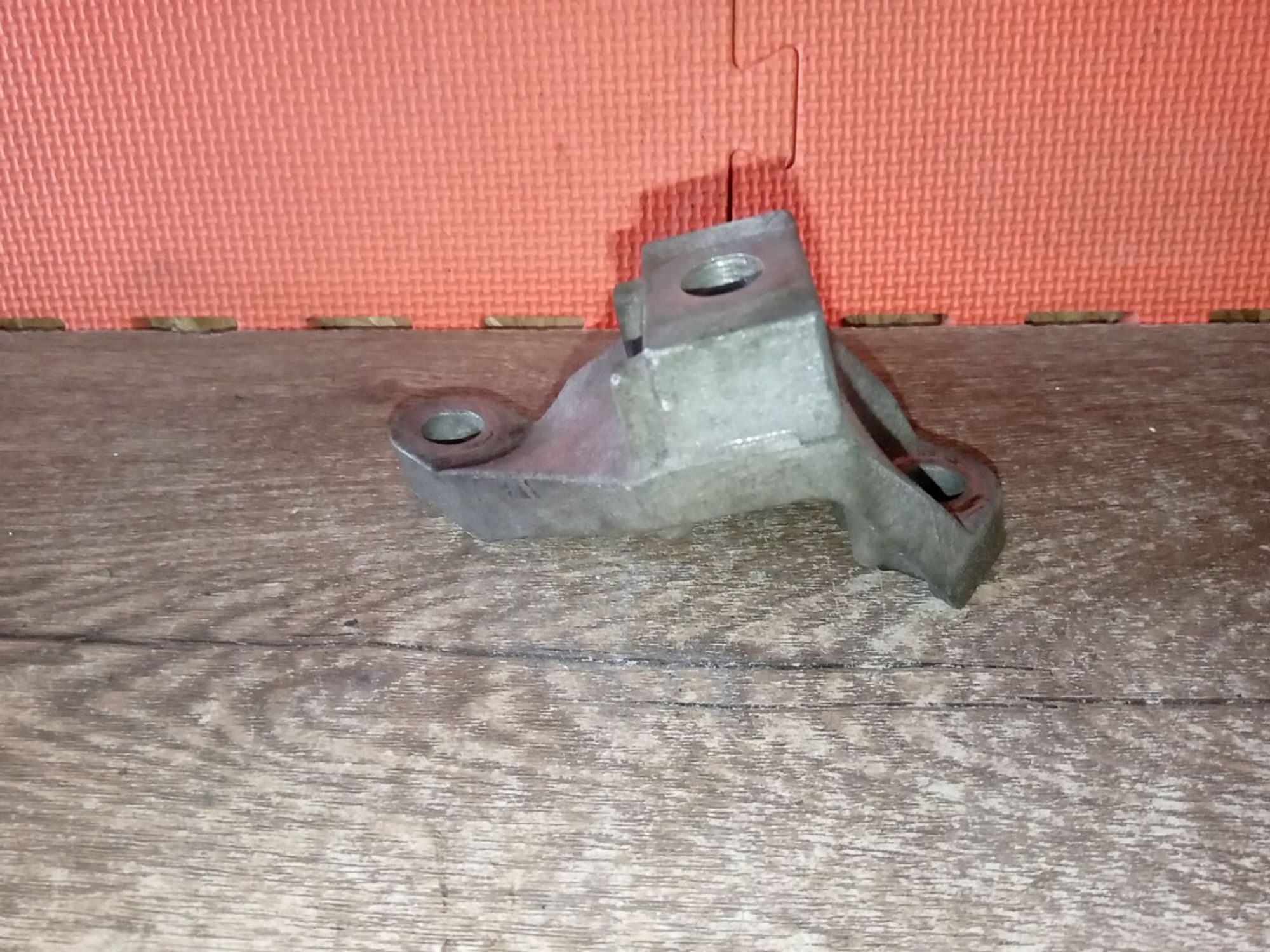https://ycs.partsauto.market/partsauto-images/thmbs/userImages/a486c87f8955b6e25f9185efee619899/part/72be343b-fb64-4dae-896a-052ea93aeb40_1782454729310.jpg