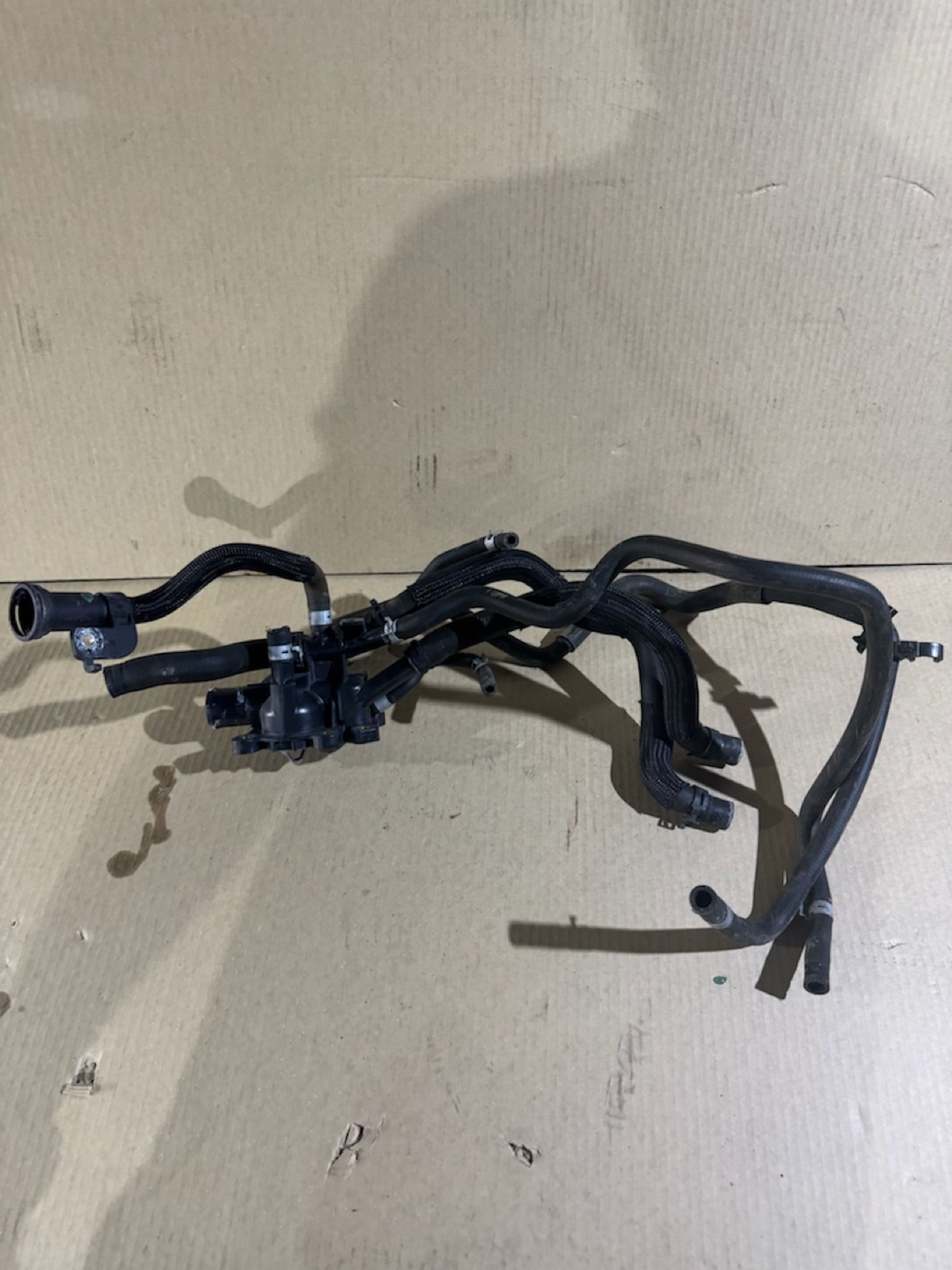 https://ycs.partsauto.market/partsauto-images/thmbs/userImages/a486c87f8955b6e25f9185efee619899/part/72ce4e0a-f775-4c91-b730-1b1ba5933bb0_1784622213286.jpg