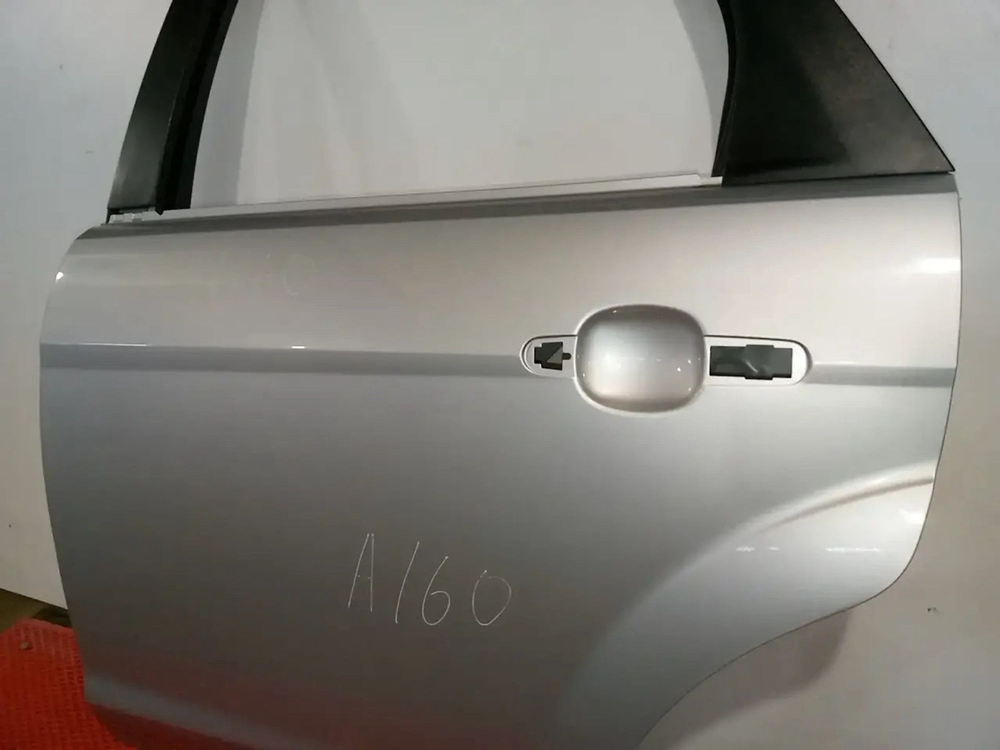https://ycs.partsauto.market/partsauto-images/thmbs/userImages/a486c87f8955b6e25f9185efee619899/part/72e5fe21-433b-44ef-a439-12c52bddcdf6_1779051636023.jpg