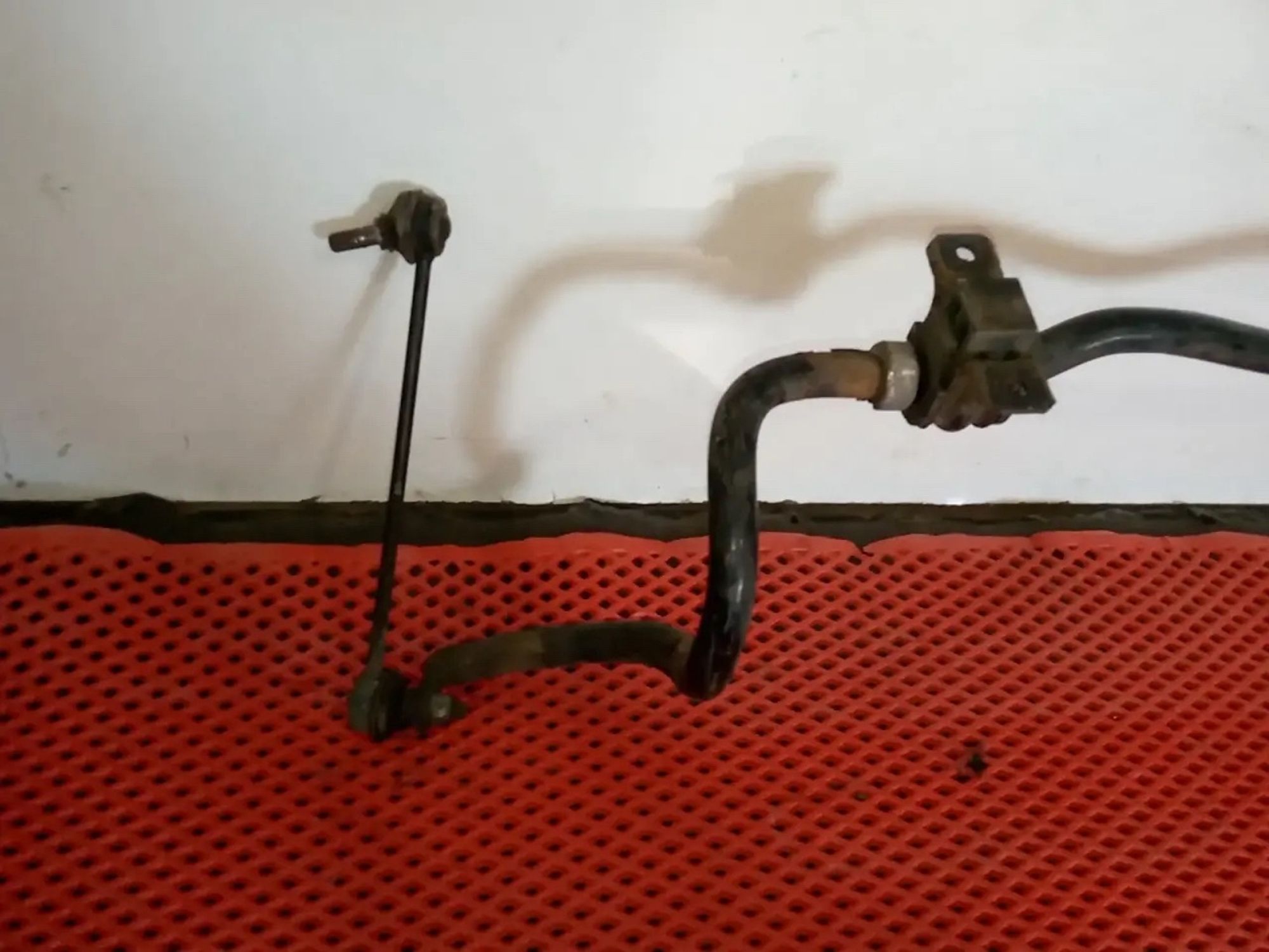 https://ycs.partsauto.market/partsauto-images/thmbs/userImages/a486c87f8955b6e25f9185efee619899/part/72ea78fe-763d-41f4-a79a-ce5b7594cc8f_1779793138657.jpg