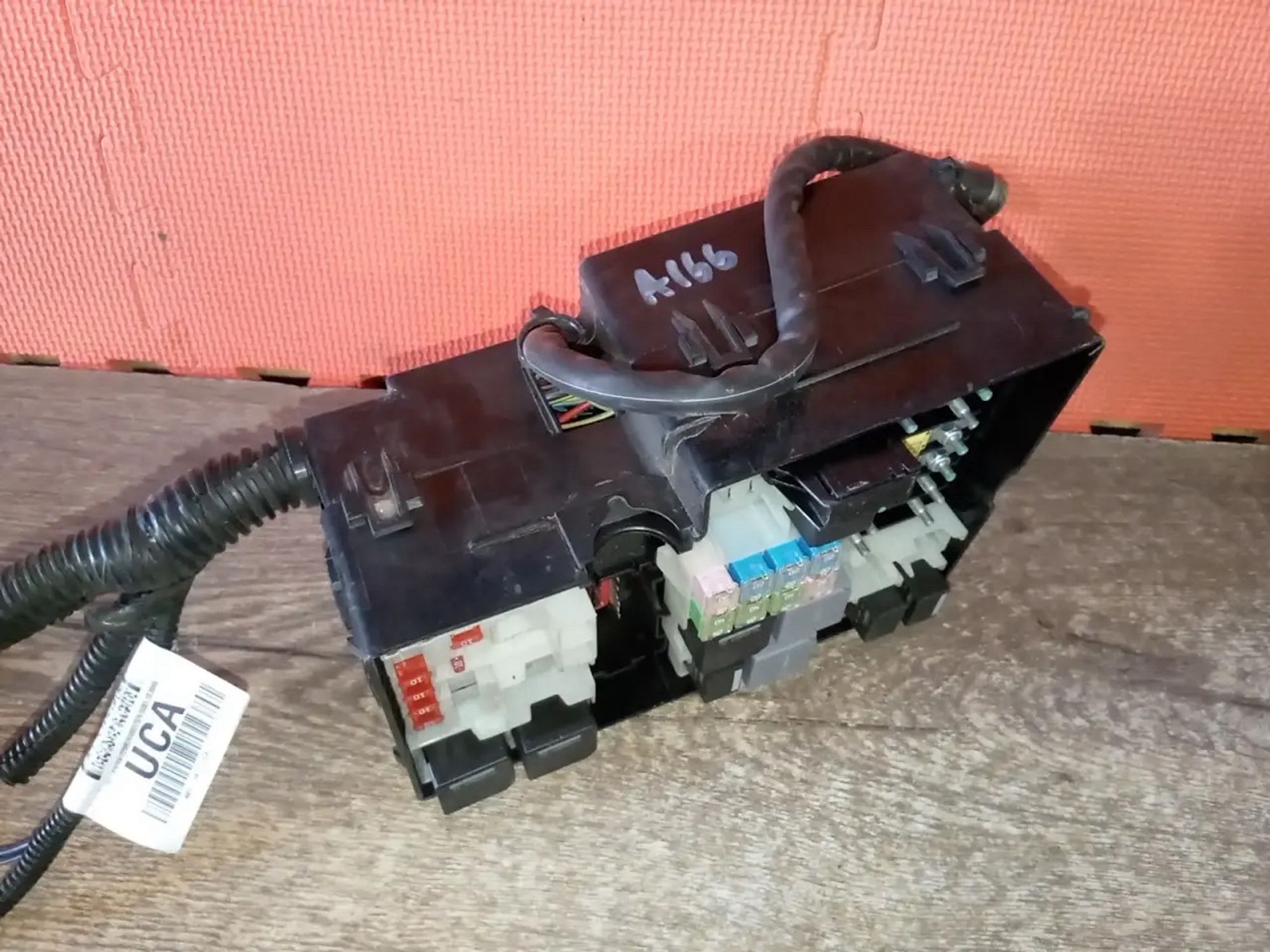 https://ycs.partsauto.market/partsauto-images/thmbs/userImages/a486c87f8955b6e25f9185efee619899/part/7361f68e-eeb3-46f4-9e57-b92a26e49b52_1779344415133.jpg