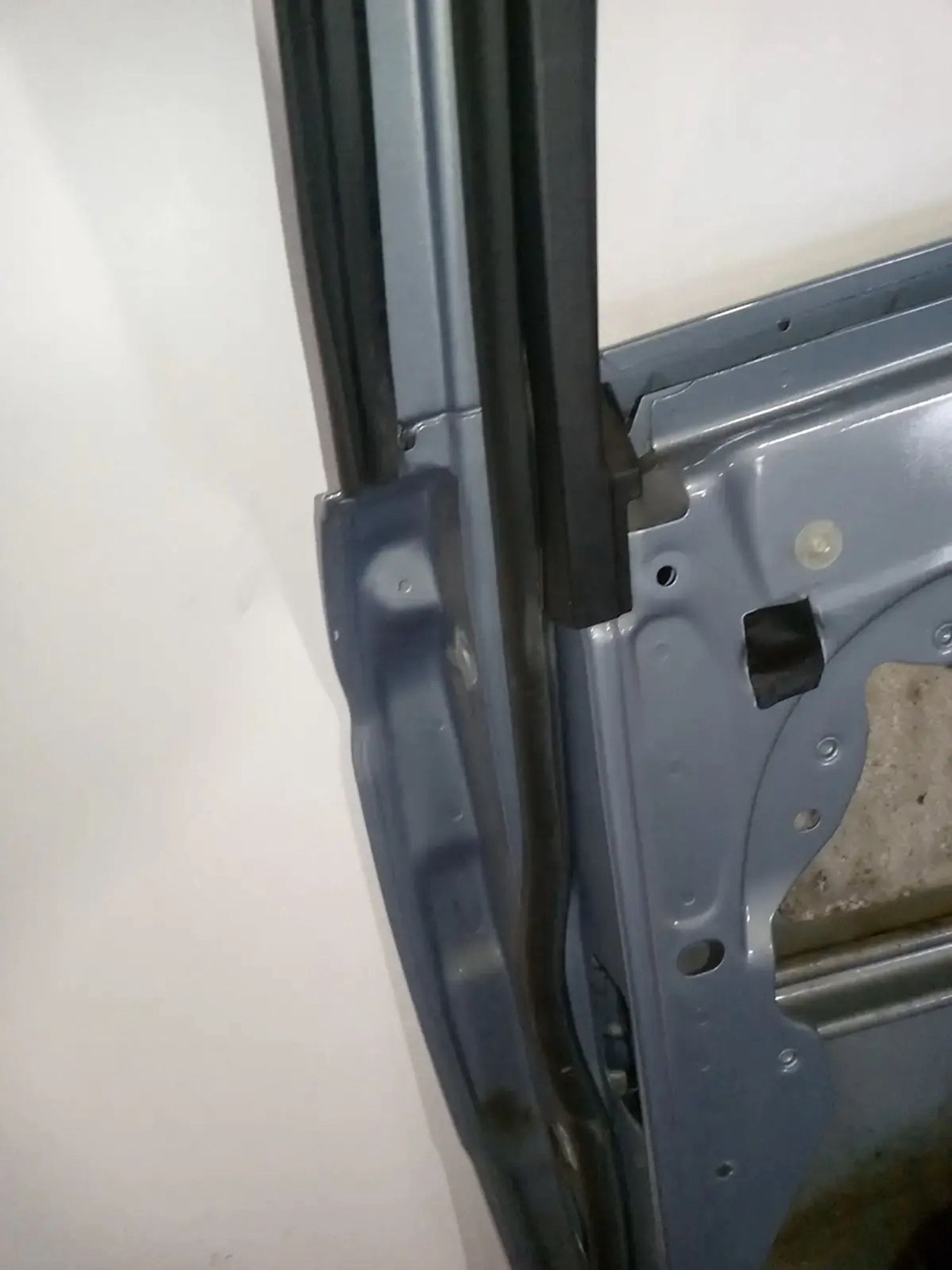 https://ycs.partsauto.market/partsauto-images/thmbs/userImages/a486c87f8955b6e25f9185efee619899/part/739f830a-aef5-41c5-9e87-3bfcd046d098_1778653225561.jpg