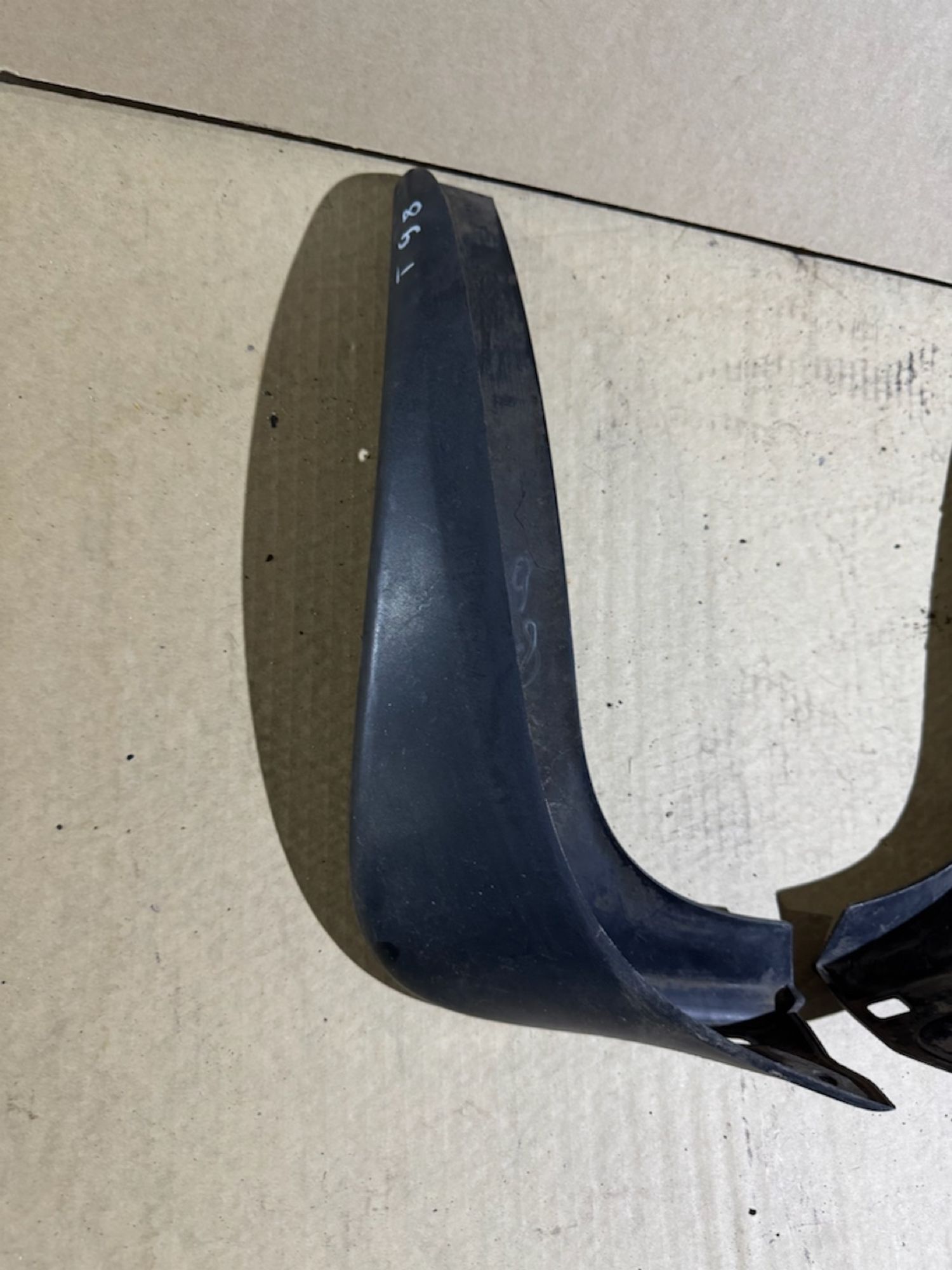 https://ycs.partsauto.market/partsauto-images/thmbs/userImages/a486c87f8955b6e25f9185efee619899/part/73d4bd59-fbe1-4651-a137-dc2ea3cb492d_1786655556611.jpg