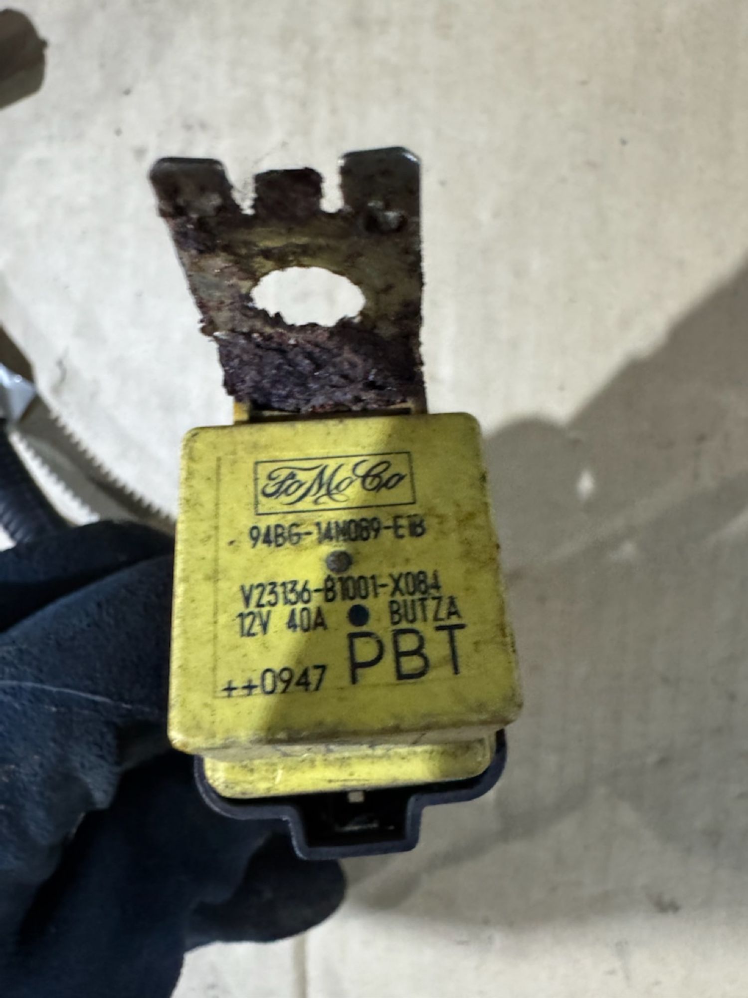 https://ycs.partsauto.market/partsauto-images/thmbs/userImages/a486c87f8955b6e25f9185efee619899/part/751ffa89-3bdf-4b04-8e40-e9b40954d703_1784965420922.jpg