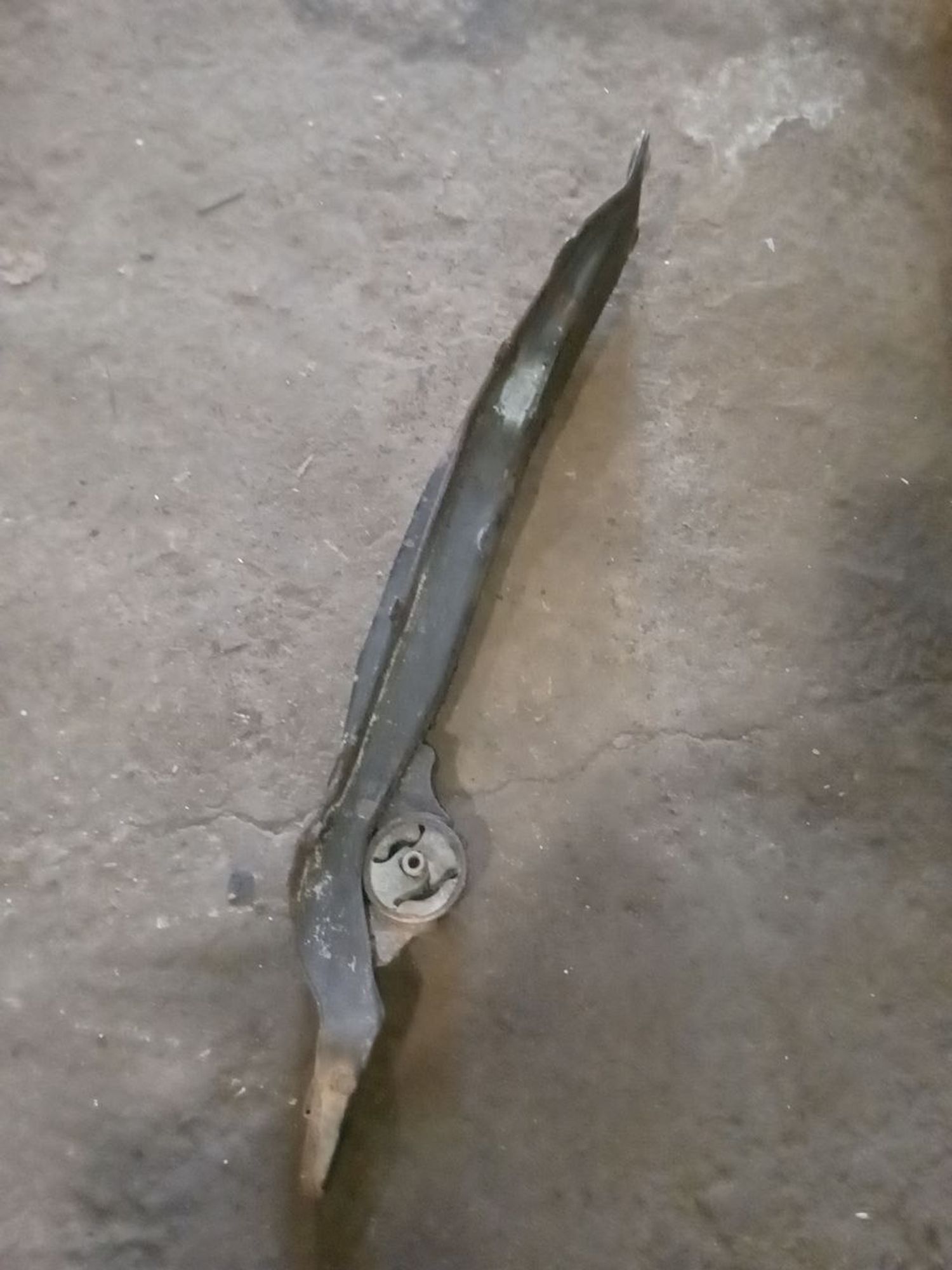 https://ycs.partsauto.market/partsauto-images/thmbs/userImages/a486c87f8955b6e25f9185efee619899/part/7700dfc9-525b-4840-ae96-906ffe0fefd1_1775856299592.jpg