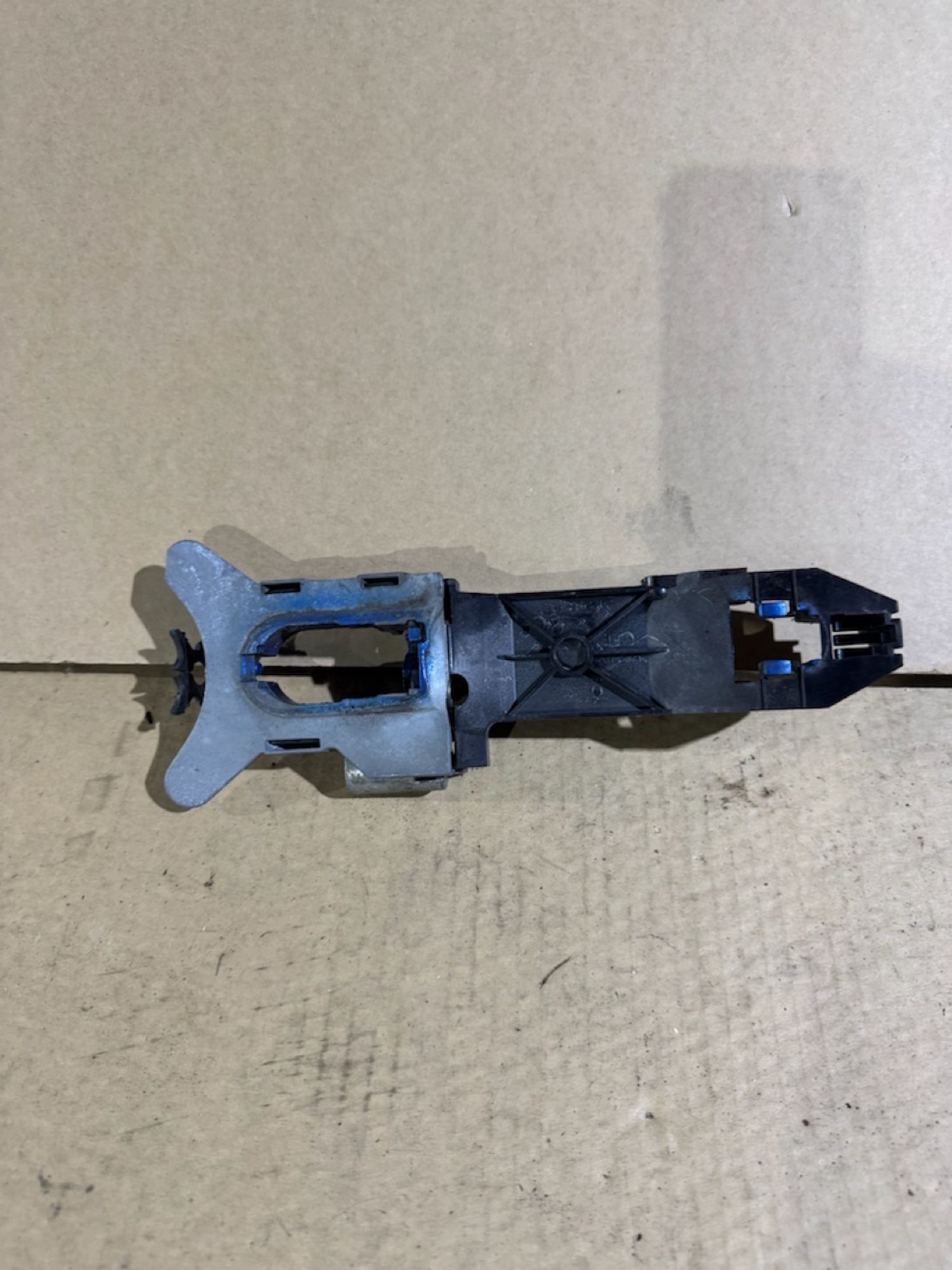 https://ycs.partsauto.market/partsauto-images/thmbs/userImages/a486c87f8955b6e25f9185efee619899/part/7902ae5a-5ae0-4a45-a2c5-551dcf355e4b_1787512641351.jpg