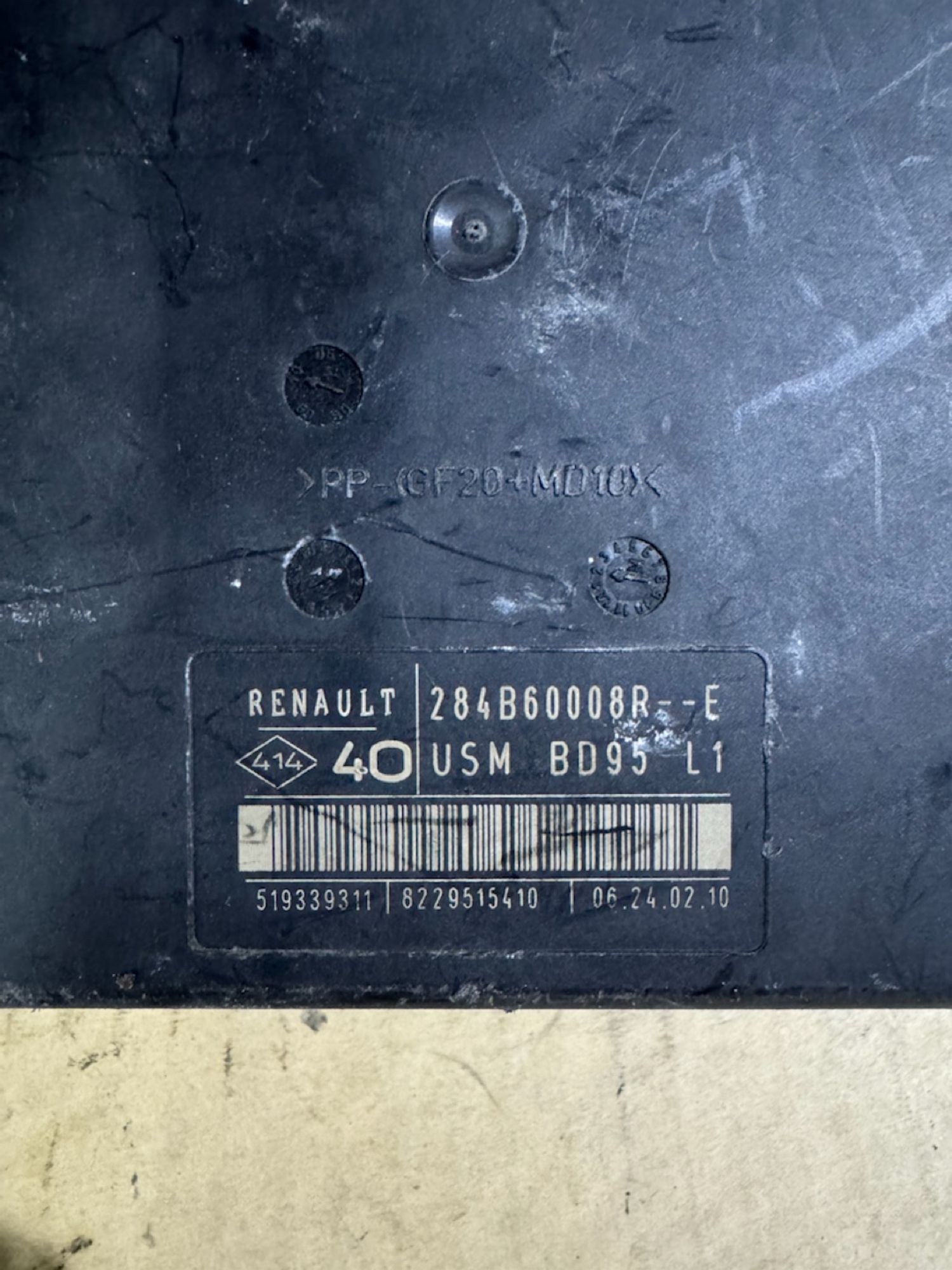 https://ycs.partsauto.market/partsauto-images/thmbs/userImages/a486c87f8955b6e25f9185efee619899/part/79184a23-e1fa-4ccb-a673-bed56a12d00e_1786911837696.jpg