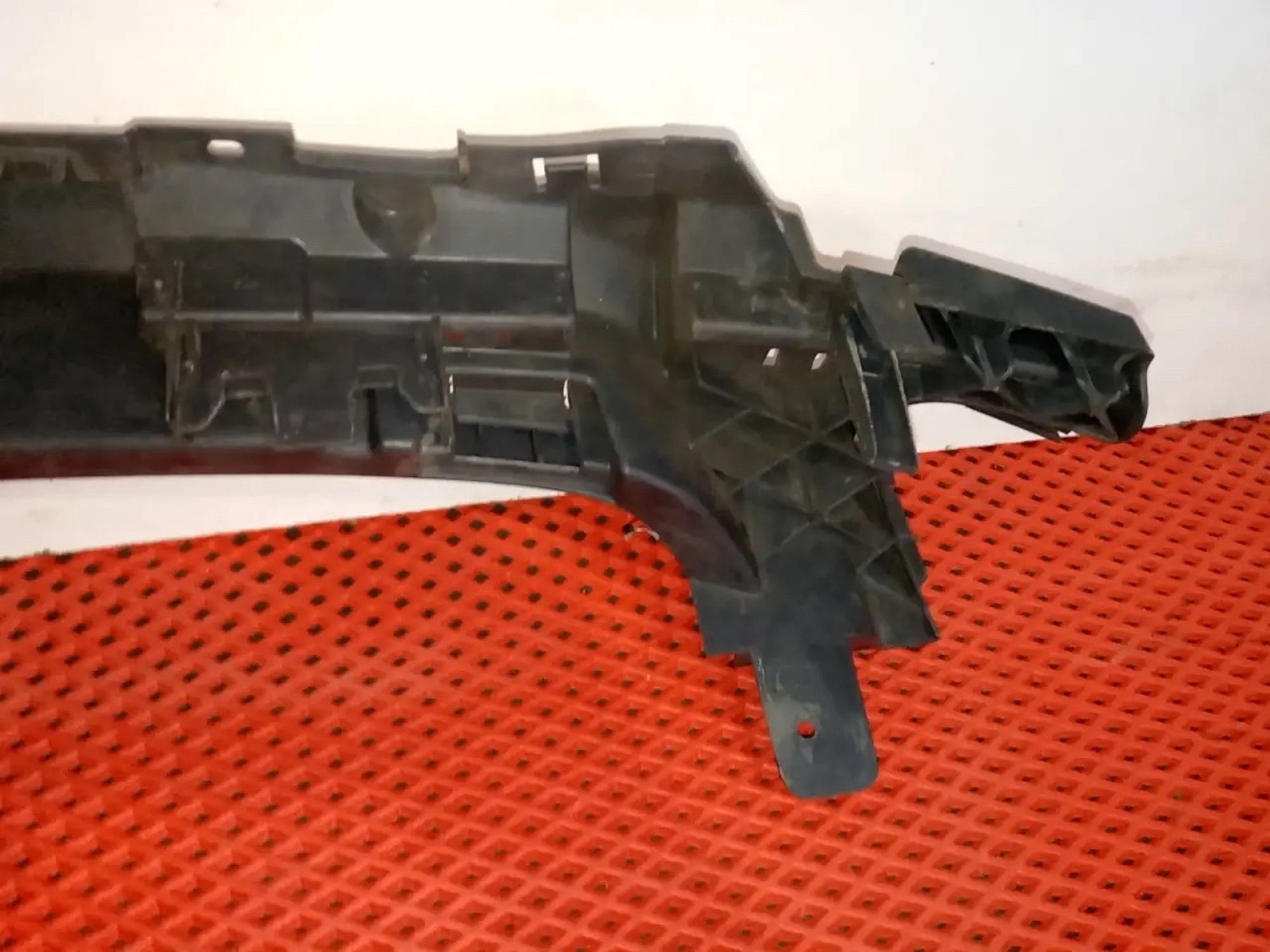 https://ycs.partsauto.market/partsauto-images/thmbs/userImages/a486c87f8955b6e25f9185efee619899/part/7a9d9b2e-1e55-4307-b3fa-66e13ff60636_1778605210286.jpg