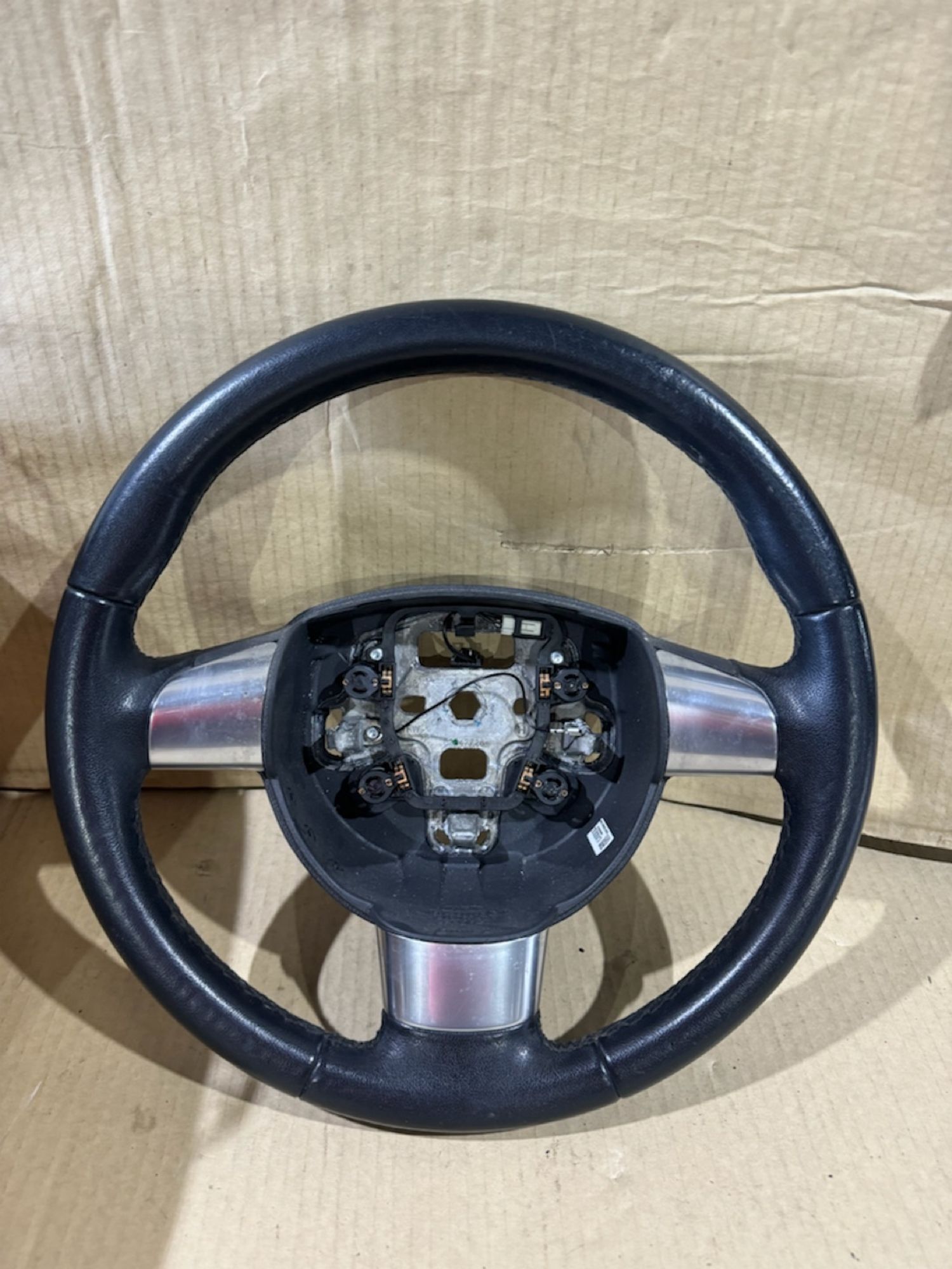 https://ycs.partsauto.market/partsauto-images/thmbs/userImages/a486c87f8955b6e25f9185efee619899/part/7aa2d8ac-dbd7-49fe-95e3-1fb1cef01260_1782461338005.jpg