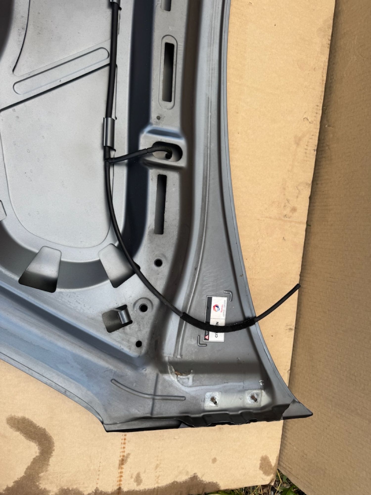 https://ycs.partsauto.market/partsauto-images/thmbs/userImages/a486c87f8955b6e25f9185efee619899/part/7aab469f-b646-419f-96c6-d39a34900fde_1783272152168.jpg