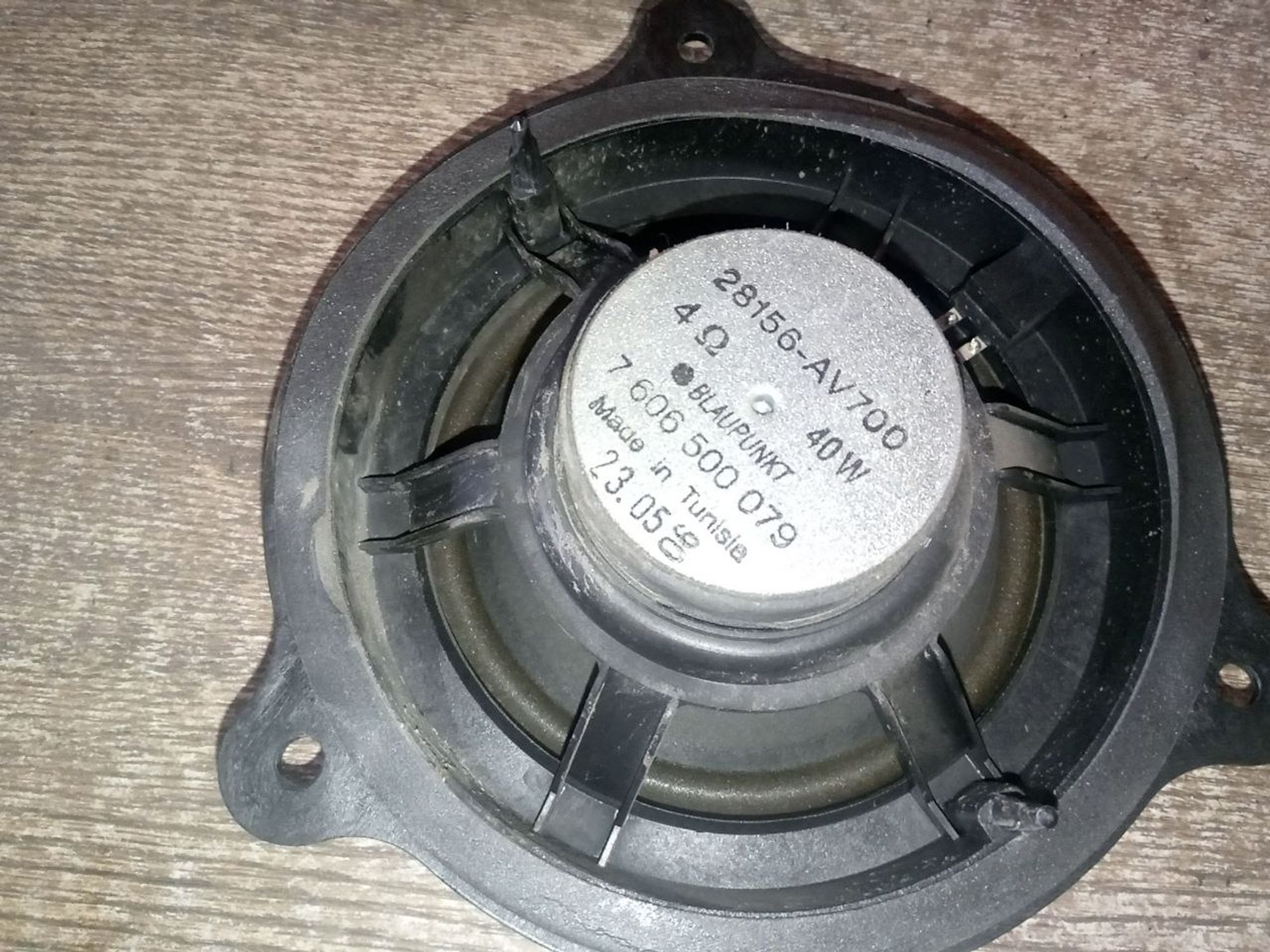 https://ycs.partsauto.market/partsauto-images/thmbs/userImages/a486c87f8955b6e25f9185efee619899/part/7d730a3c-4442-485a-b30d-f9b53e6e45fb_1775856978184.jpg
