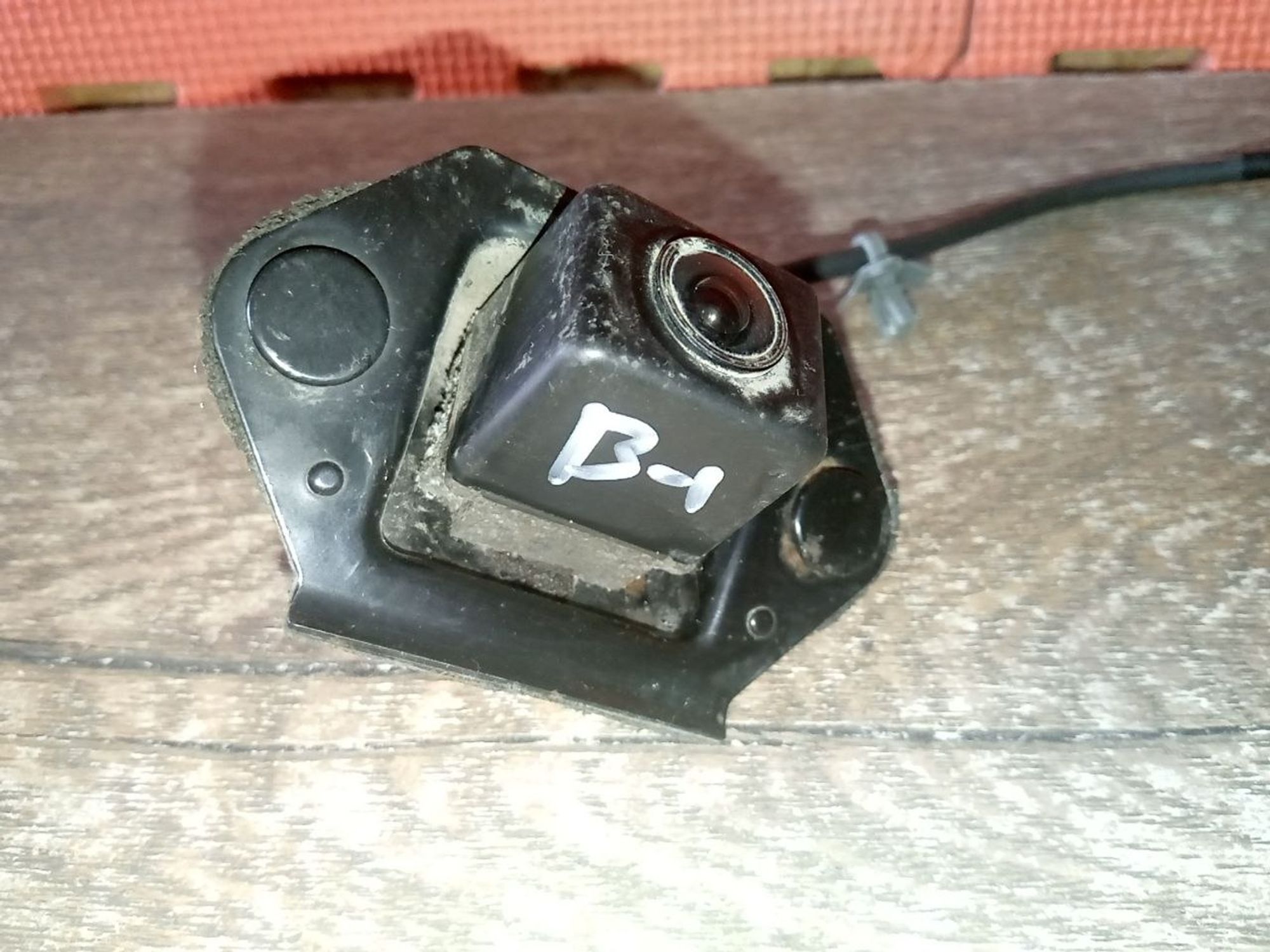 https://ycs.partsauto.market/partsauto-images/thmbs/userImages/a486c87f8955b6e25f9185efee619899/part/7d75be4f-b452-4ecc-be9e-8dcfdef774ca_1775856322899.jpg