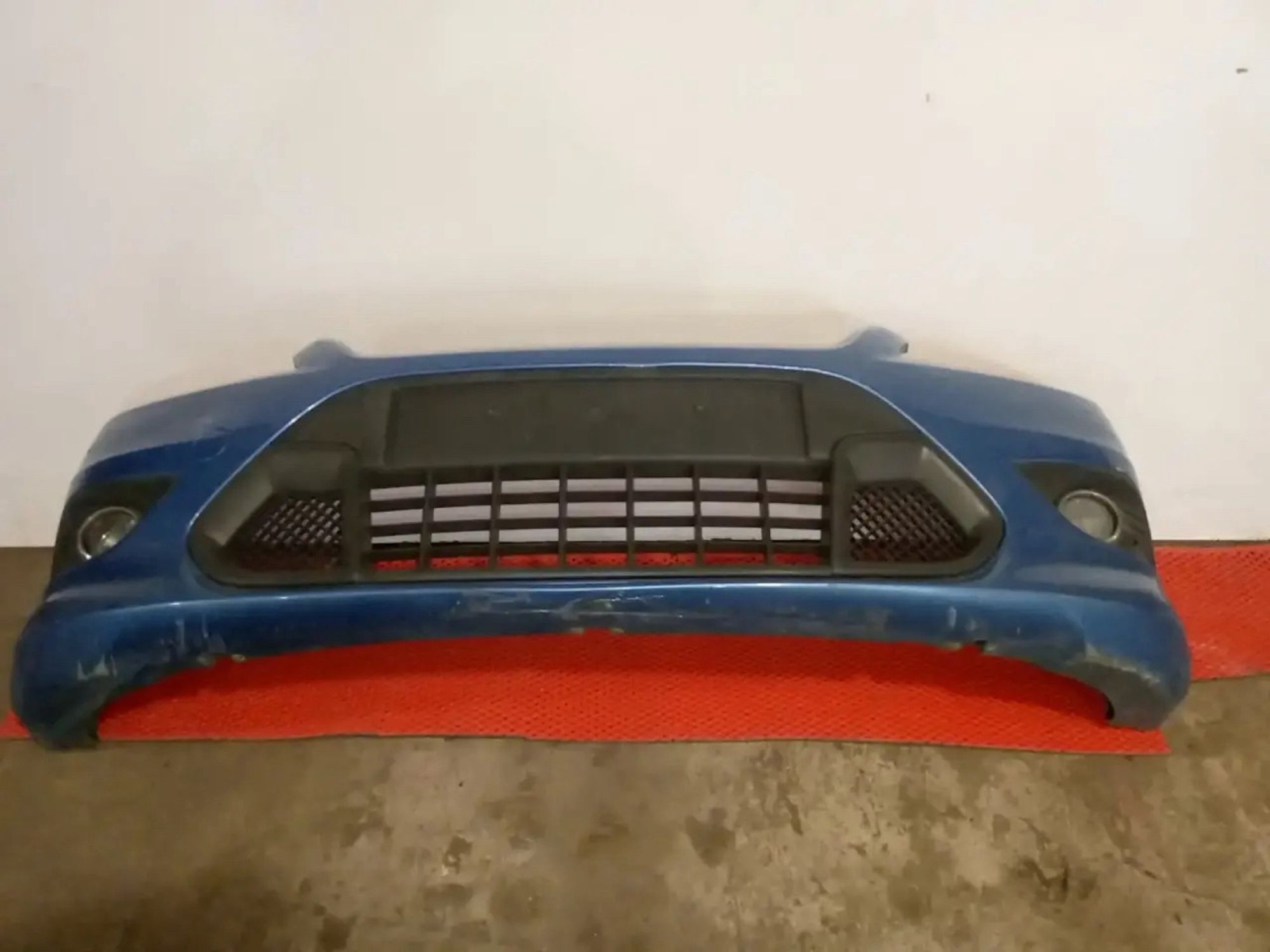 https://ycs.partsauto.market/partsauto-images/thmbs/userImages/a486c87f8955b6e25f9185efee619899/part/7e684d5b-2d96-4f59-9807-00a8b02db660_1778190145783.jpg