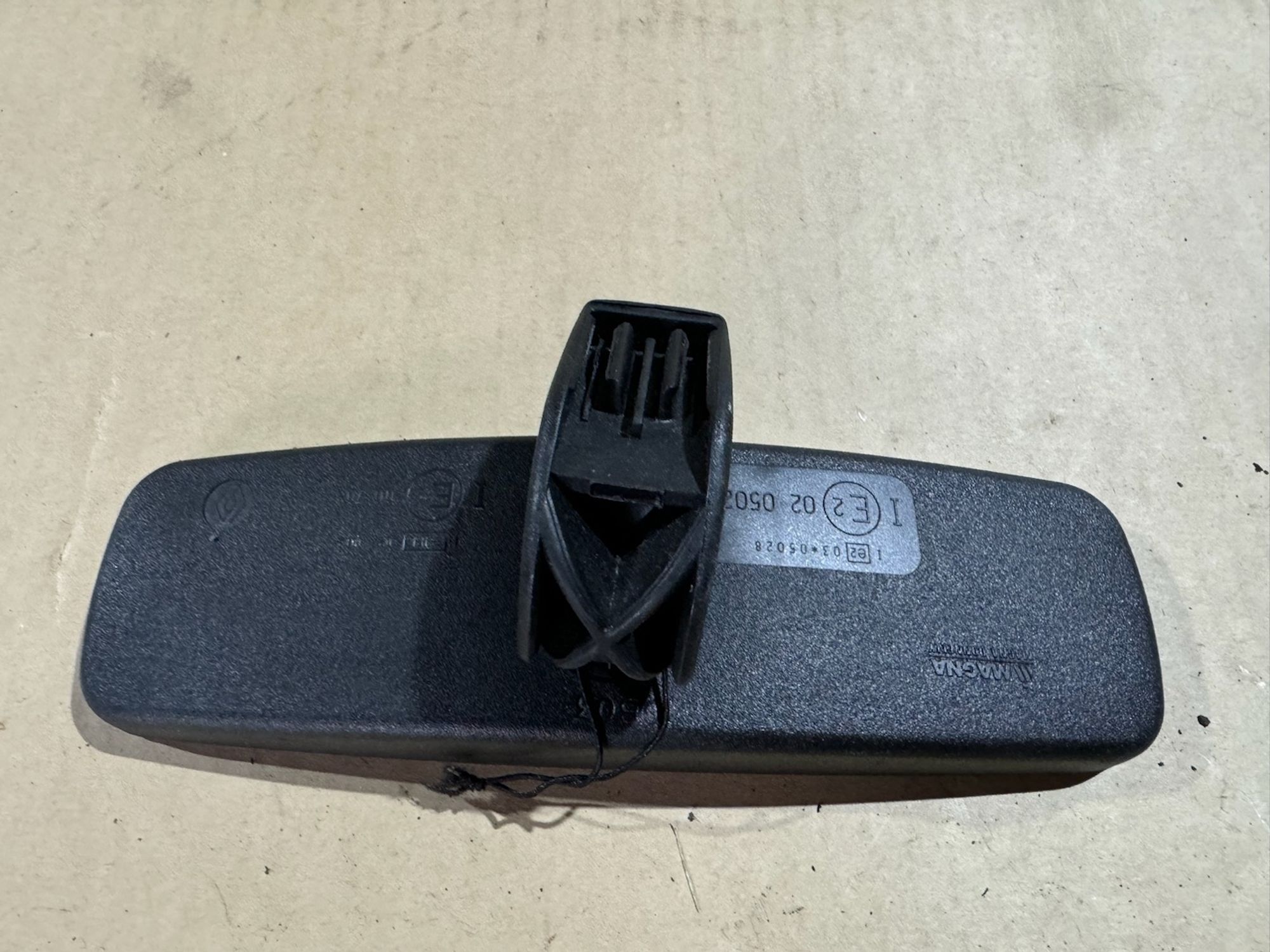 https://ycs.partsauto.market/partsauto-images/thmbs/userImages/a486c87f8955b6e25f9185efee619899/part/805ab57f-e6ef-412b-985b-69ff5c093413_1776852062248.jpg