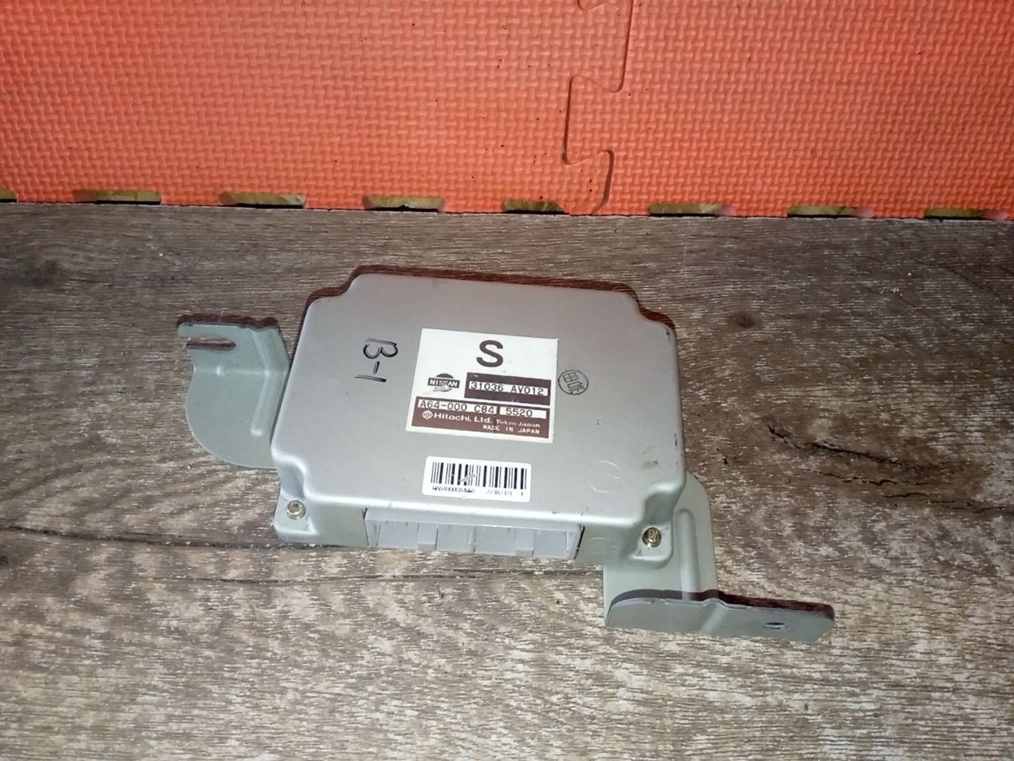 https://ycs.partsauto.market/partsauto-images/thmbs/userImages/a486c87f8955b6e25f9185efee619899/part/810cd7ed-1229-429a-b865-396e148e614b_1775855134563.jpg