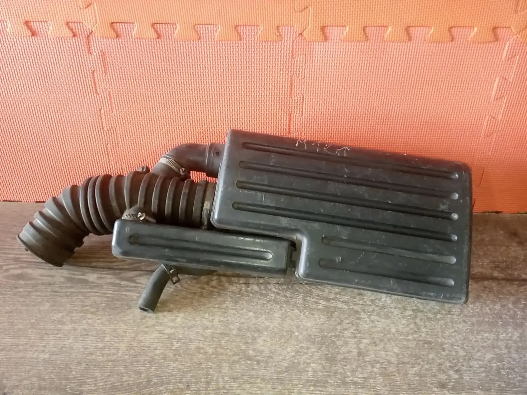 https://ycs.partsauto.market/partsauto-images/thmbs/userImages/a486c87f8955b6e25f9185efee619899/part/8159d8bc-5188-4f68-873f-ec51fda9f129_1775854710831.jpg
