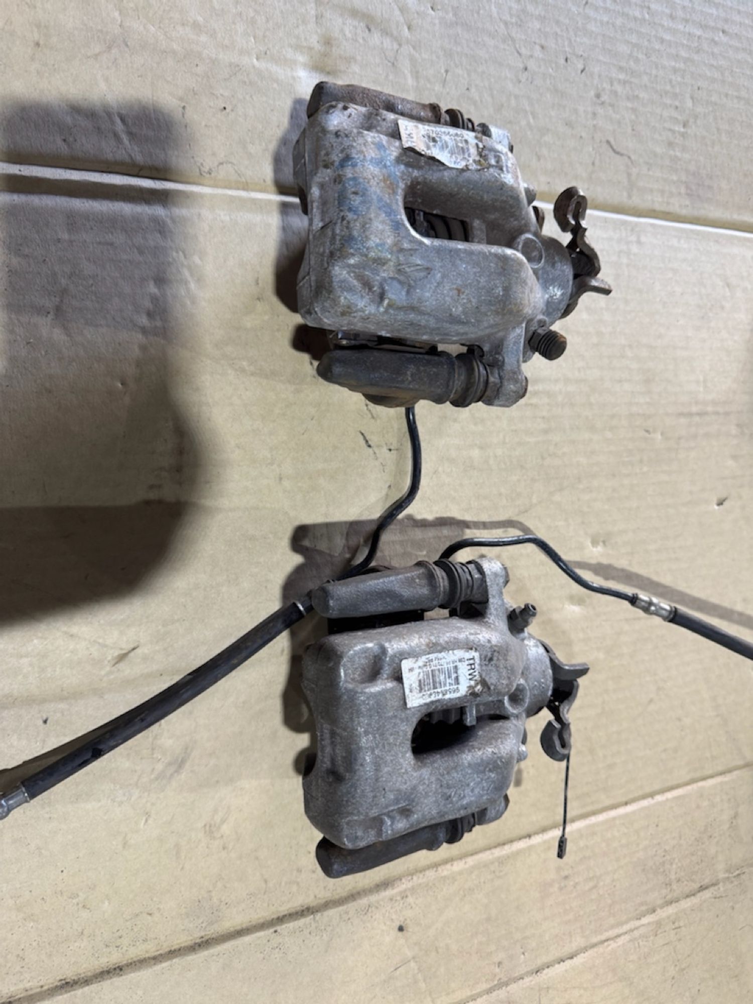 https://ycs.partsauto.market/partsauto-images/thmbs/userImages/a486c87f8955b6e25f9185efee619899/part/81a176a7-99c3-4c60-8840-81049932d480_1782851452323.jpg