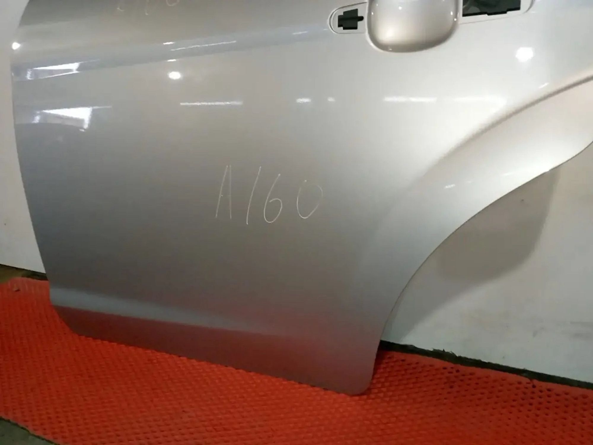 https://ycs.partsauto.market/partsauto-images/thmbs/userImages/a486c87f8955b6e25f9185efee619899/part/83020453-c0b1-40df-a617-9dad0682d19c_1779051637043.jpg