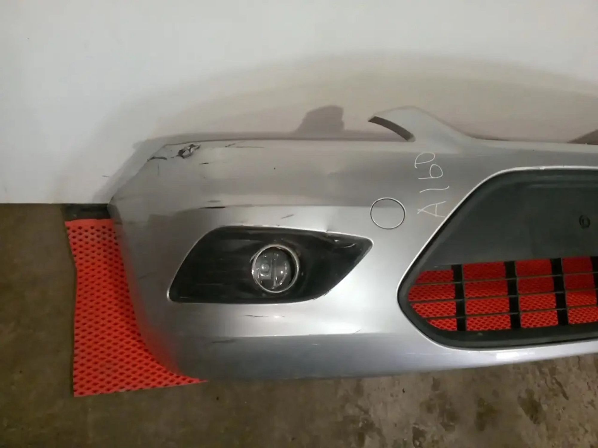 https://ycs.partsauto.market/partsauto-images/thmbs/userImages/a486c87f8955b6e25f9185efee619899/part/840079e2-7e0b-4af3-8404-f54e64c38ada_1778190152972.jpg