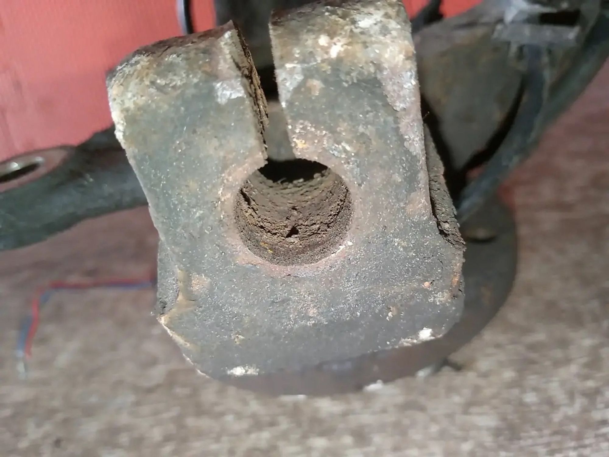 https://ycs.partsauto.market/partsauto-images/thmbs/userImages/a486c87f8955b6e25f9185efee619899/part/854e7953-ed8a-414b-bd48-f857c4a07cdc_1779793366578.jpg