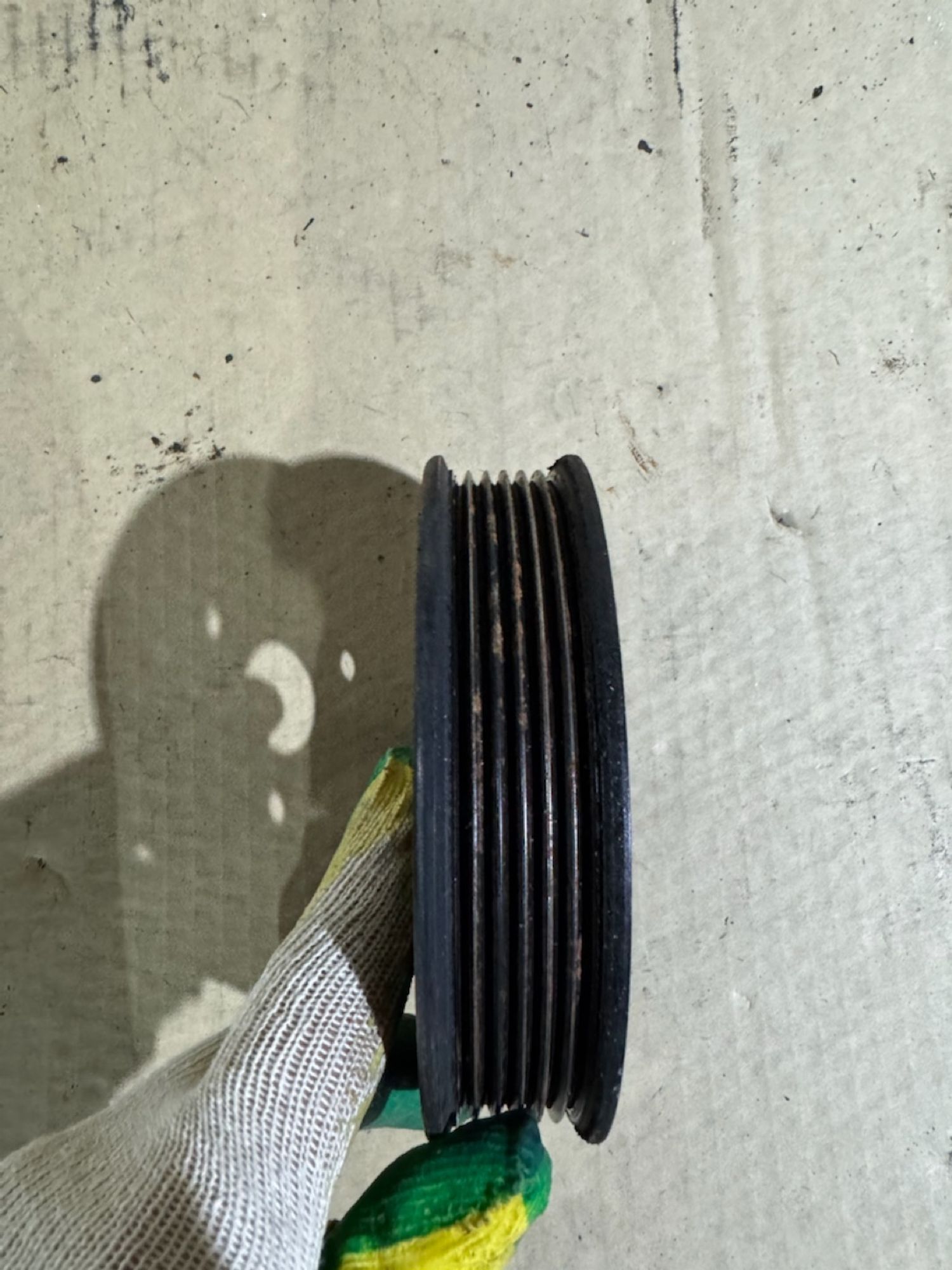 https://ycs.partsauto.market/partsauto-images/thmbs/userImages/a486c87f8955b6e25f9185efee619899/part/8575df77-0db0-4de6-b871-667382034ff2_1786654838049.jpg