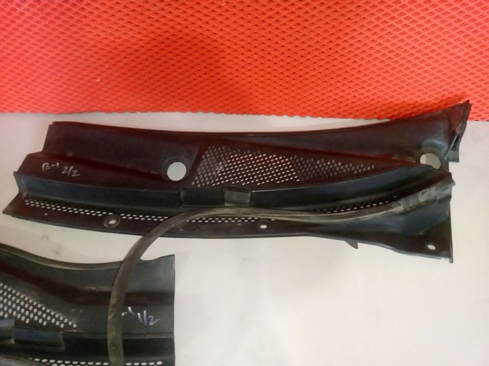 https://ycs.partsauto.market/partsauto-images/thmbs/userImages/a486c87f8955b6e25f9185efee619899/part/85ef8fb6-92f0-47be-a81e-506c9cf3dbb1_1775855077056.jpg