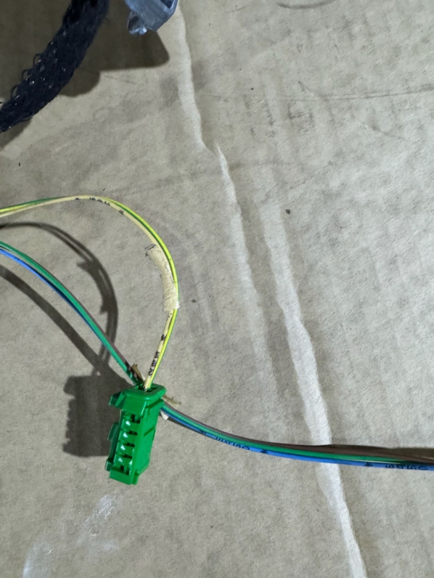 https://ycs.partsauto.market/partsauto-images/thmbs/userImages/a486c87f8955b6e25f9185efee619899/part/867f0f78-9a5e-4a0d-a716-15cc9bb2190c_1784055417387.jpg