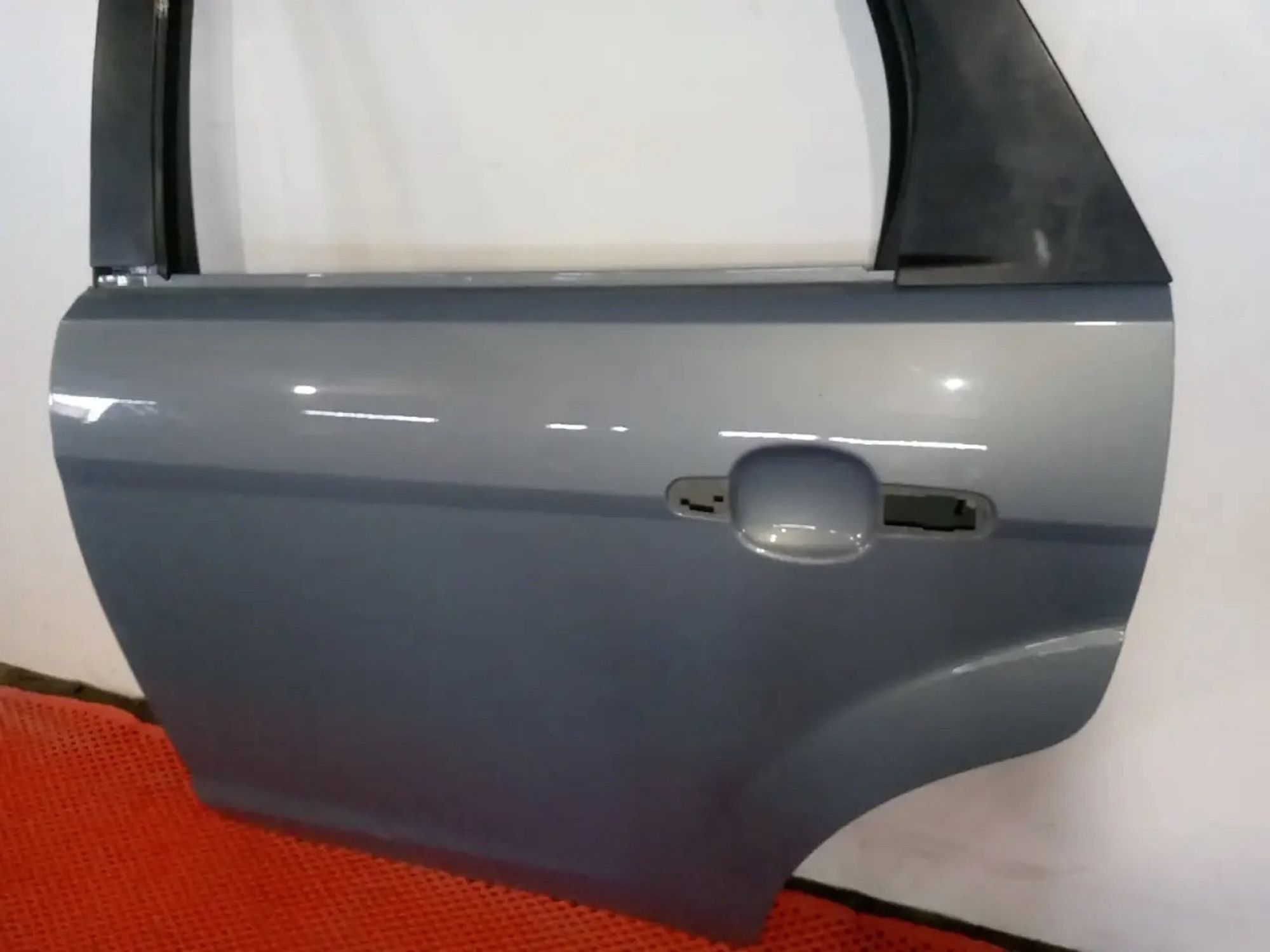 https://ycs.partsauto.market/partsauto-images/thmbs/userImages/a486c87f8955b6e25f9185efee619899/part/86e8f68a-e4cc-4f00-be75-560160462707_1778653212622.jpg