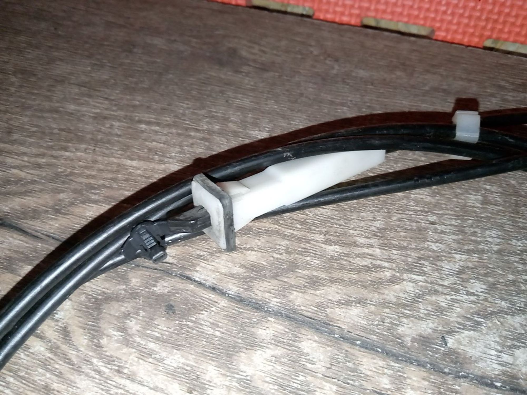 https://ycs.partsauto.market/partsauto-images/thmbs/userImages/a486c87f8955b6e25f9185efee619899/part/88fd79f5-fbd8-47e1-9da6-dffd52a5005e_1775856580302.jpg