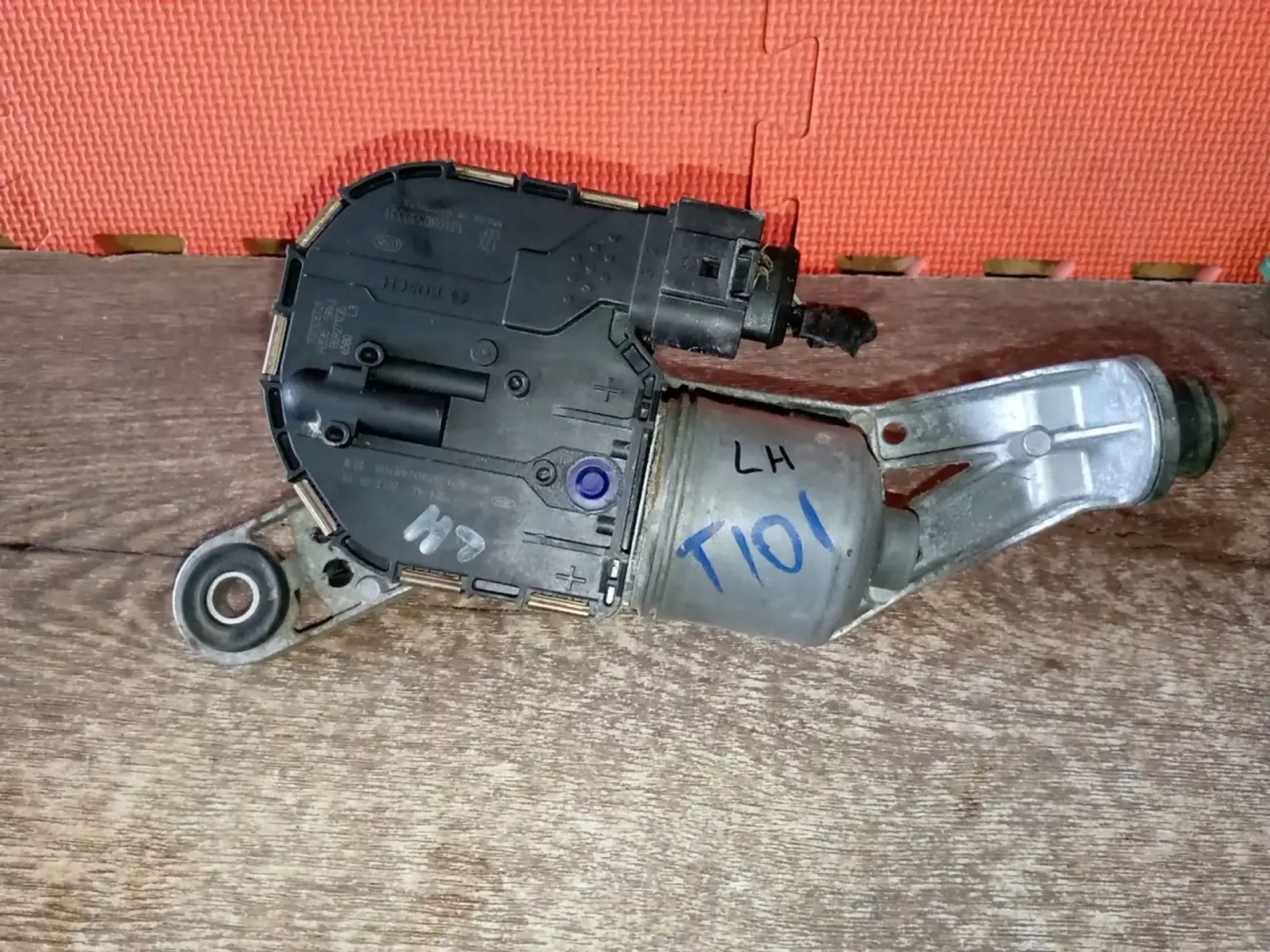https://ycs.partsauto.market/partsauto-images/thmbs/userImages/a486c87f8955b6e25f9185efee619899/part/8b481879-1ff3-4f67-9db1-0c5bde367577_1778052903147.jpg